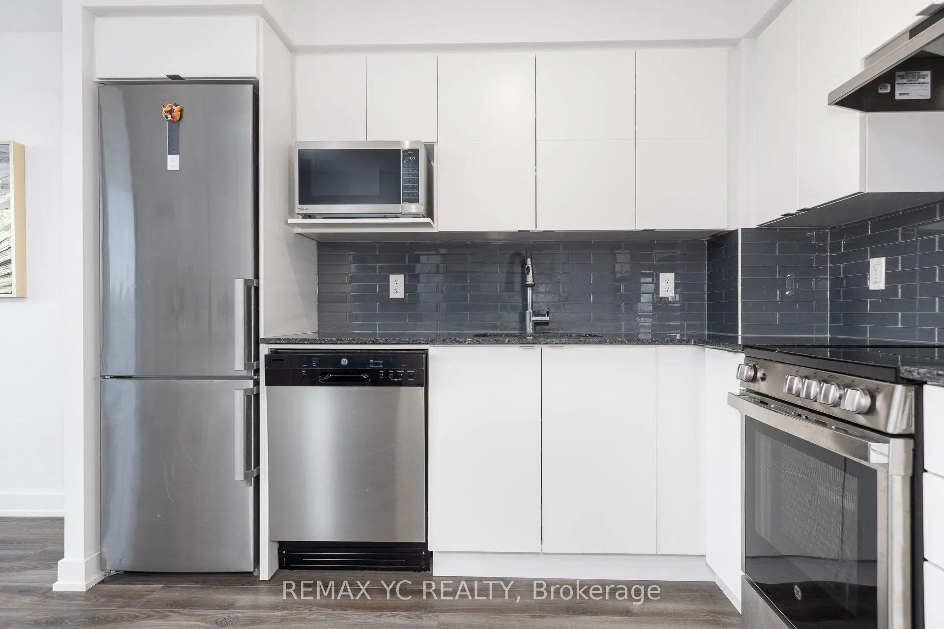 120 Varna Drive, #715