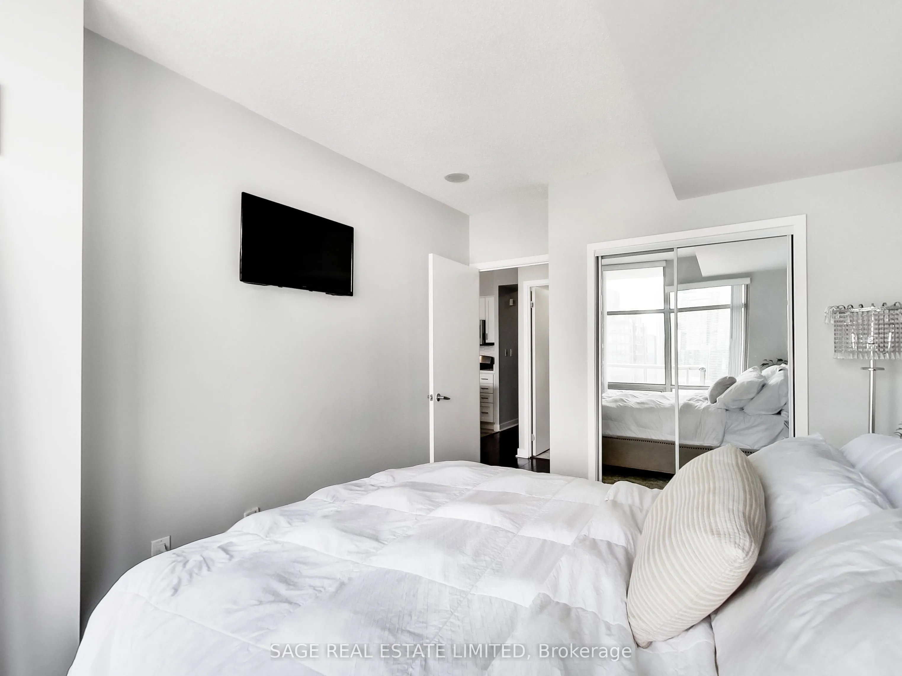 35 Mariner Terrace, #3707
