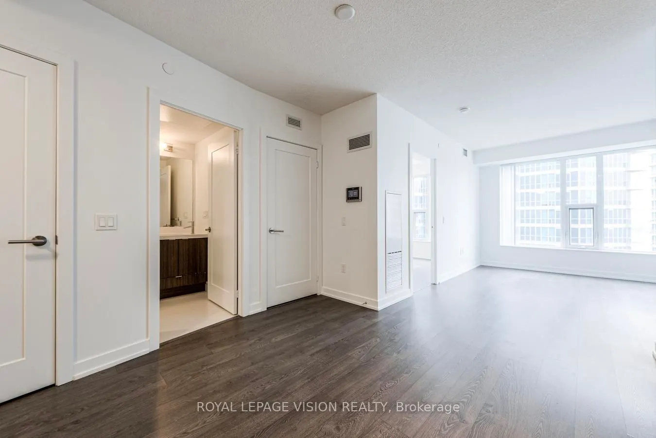 10 York Street, #2409