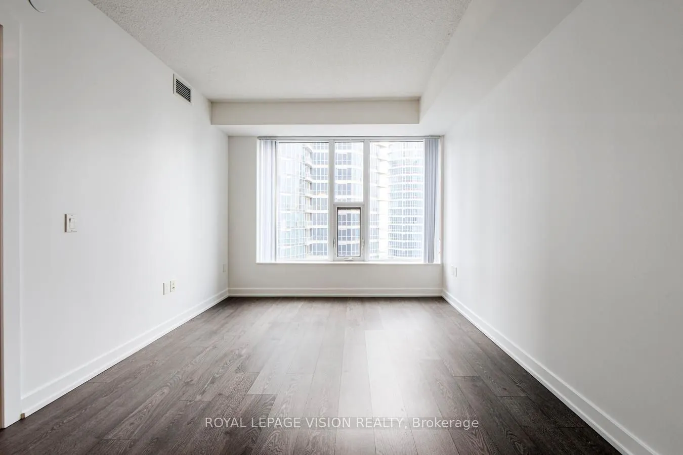 10 York Street, #2409