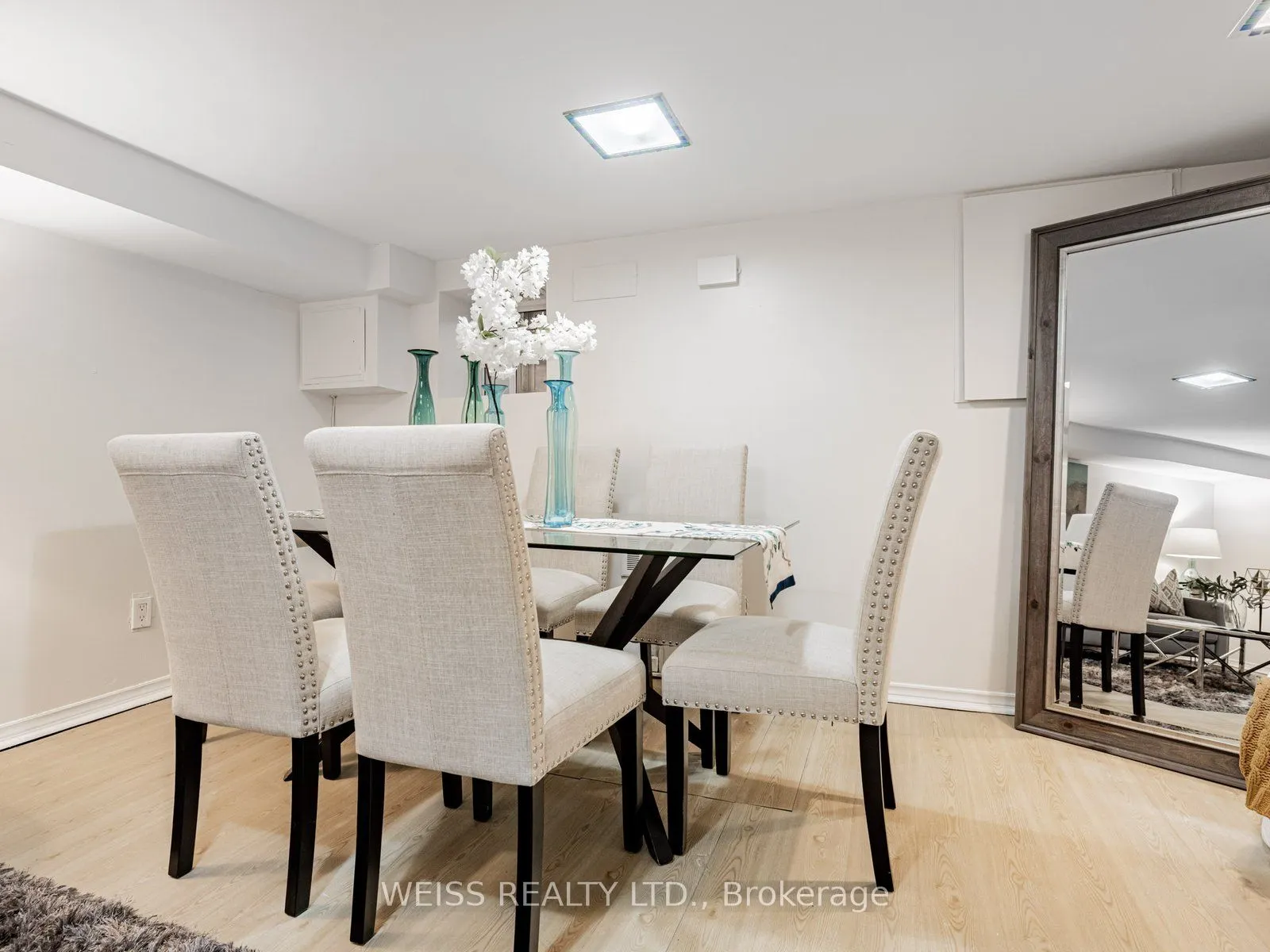 3 Khedive Avenue