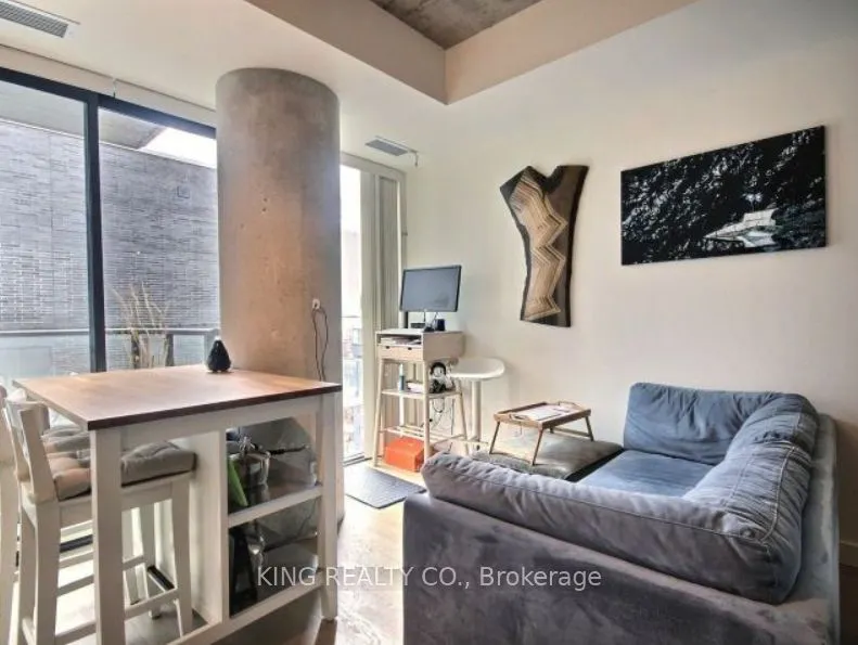 111 Bathurst Street, #1501