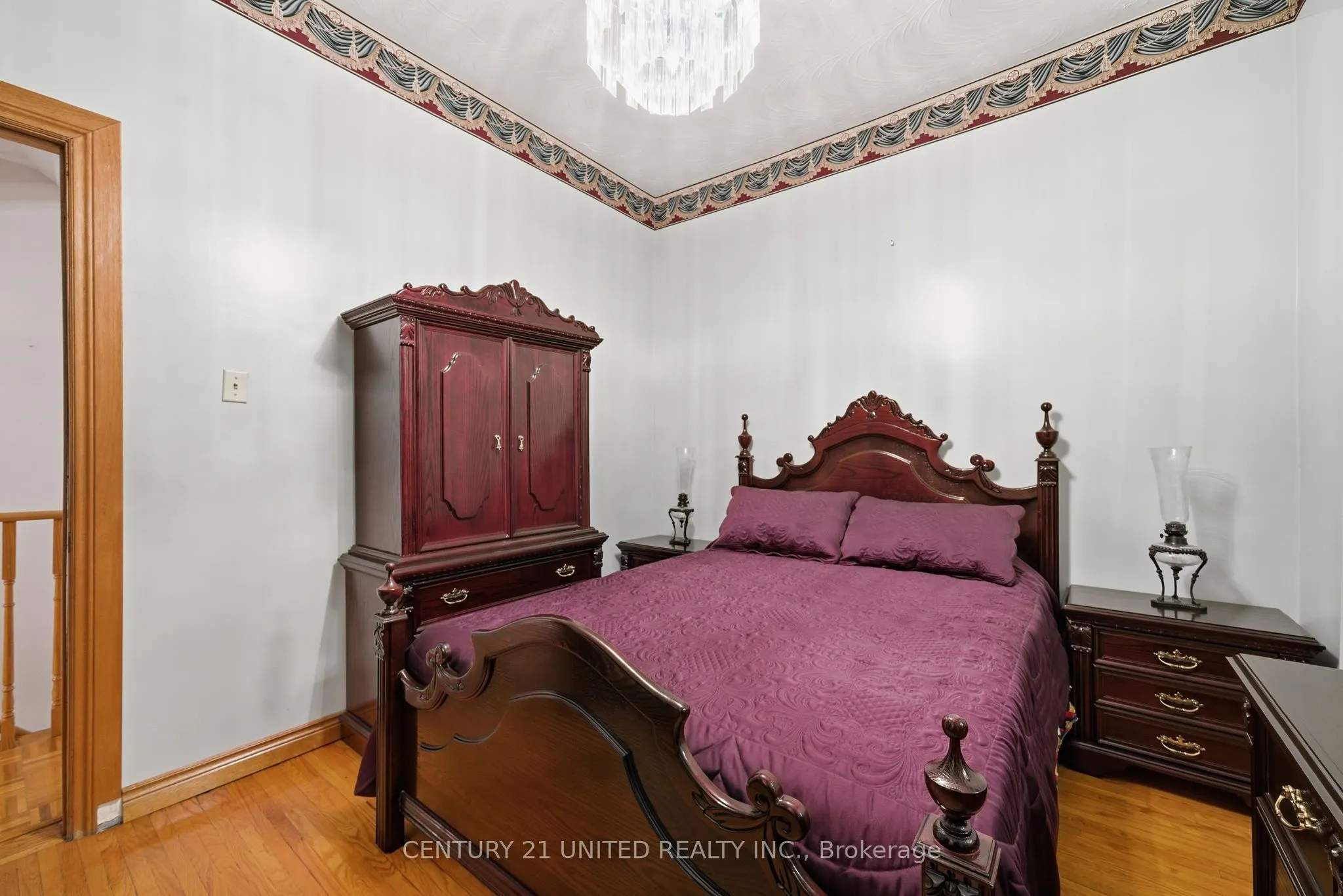 226 Palmerston Avenue