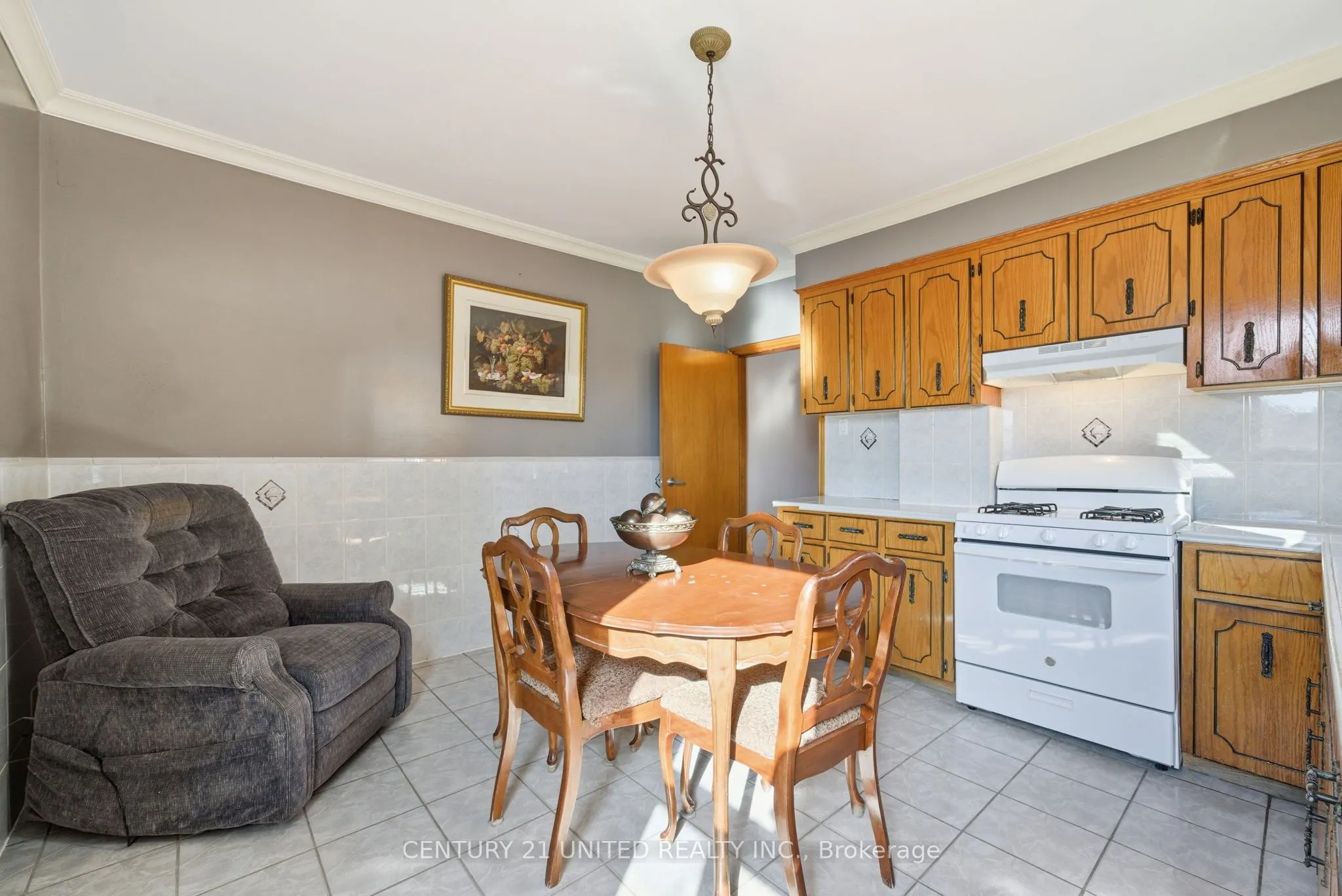 226 Palmerston Avenue