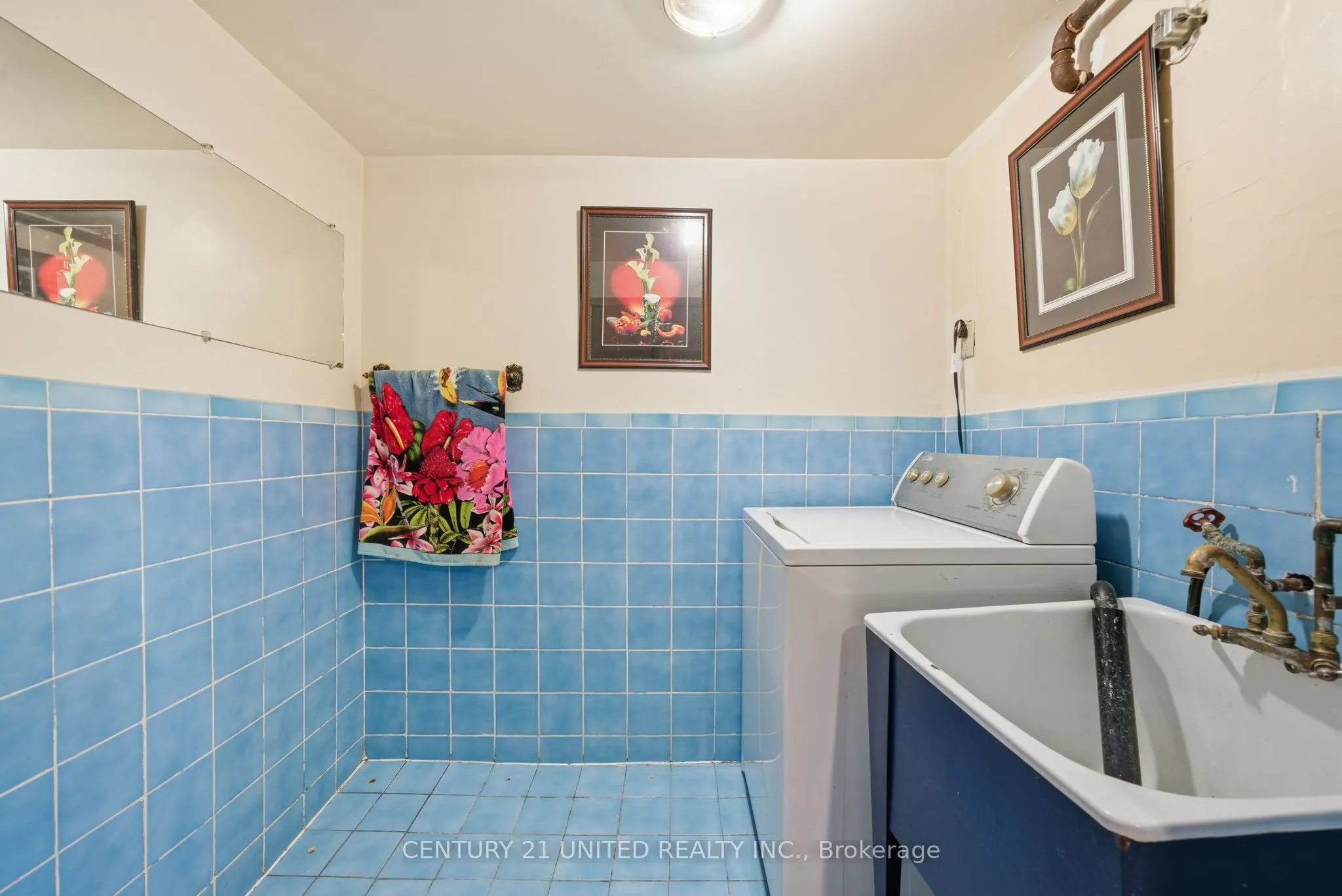 226 Palmerston Avenue