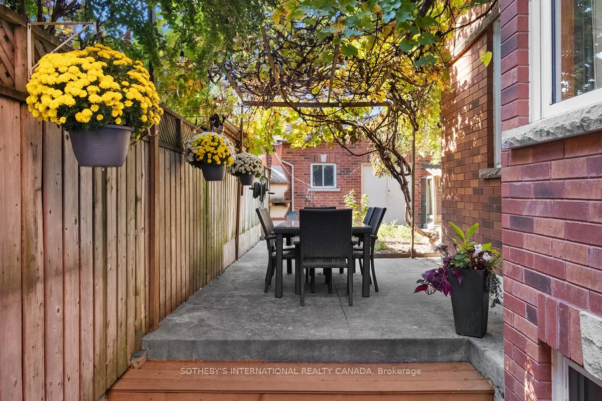 114 Margueretta Street