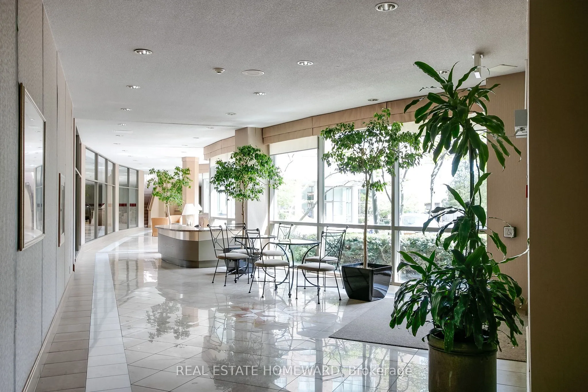 215 Wynford Drive, #1006