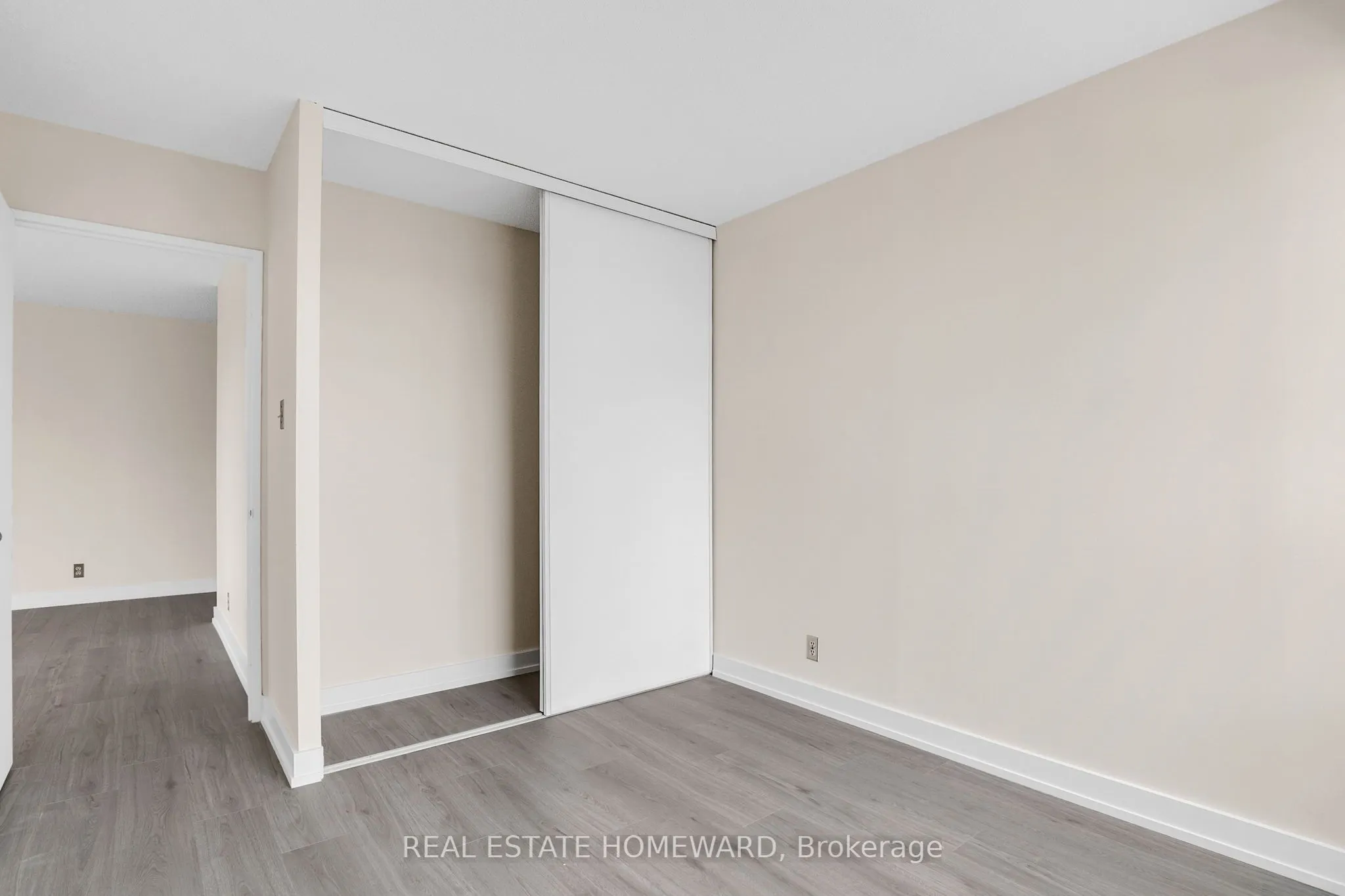215 Wynford Drive, #1006