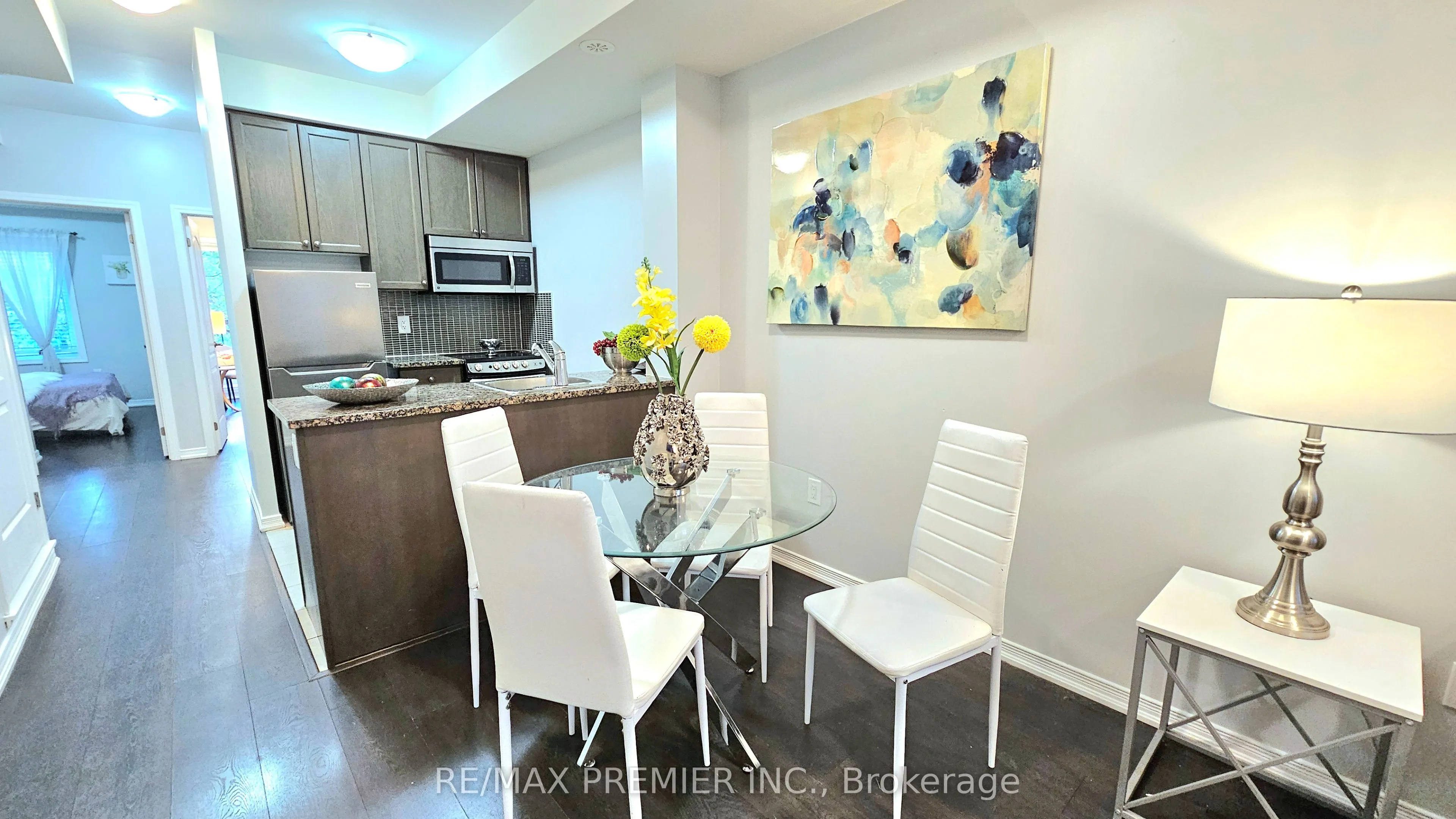19 Coneflower Crescent, #272