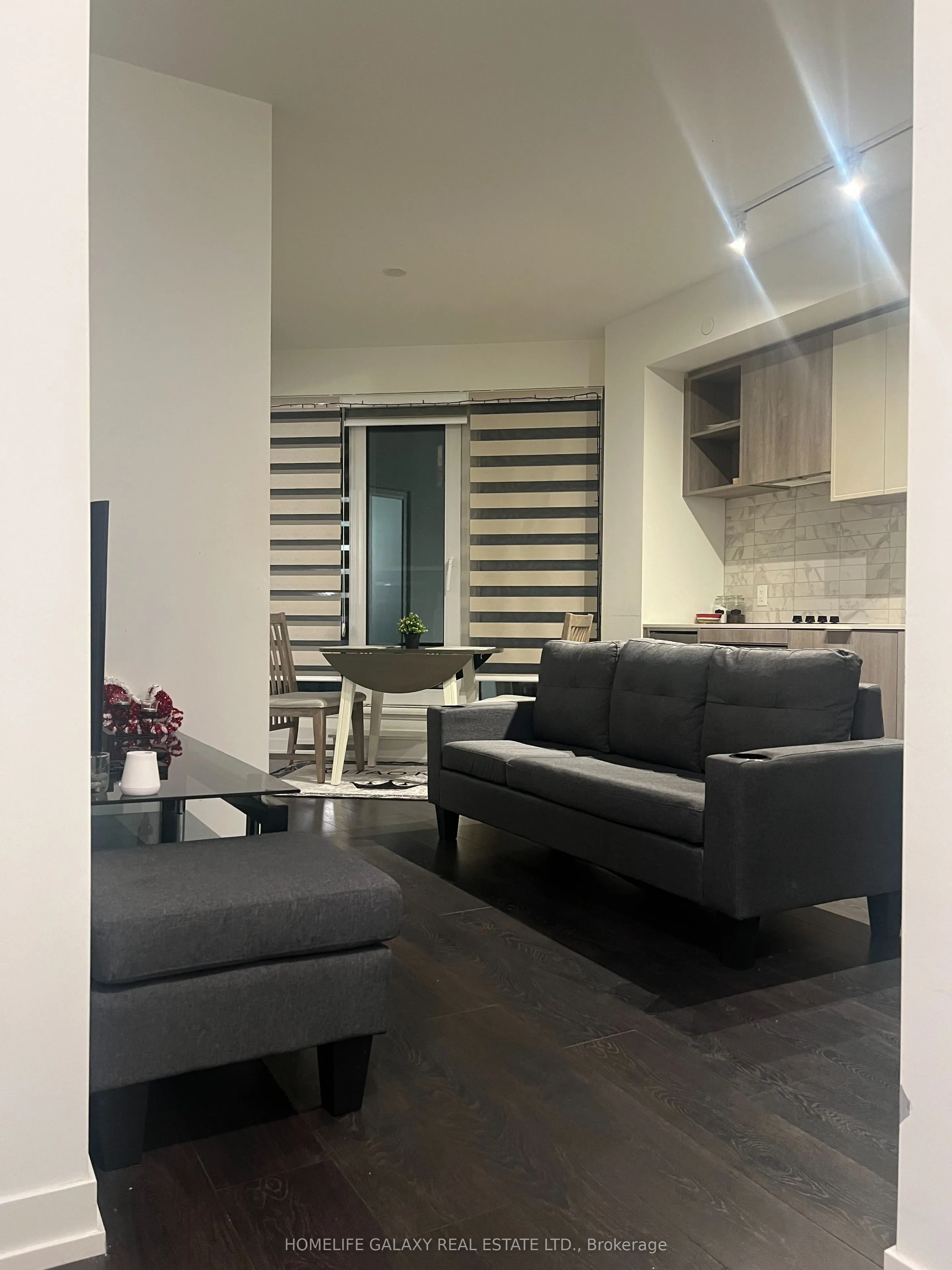 2020 Bathurst Street, #307