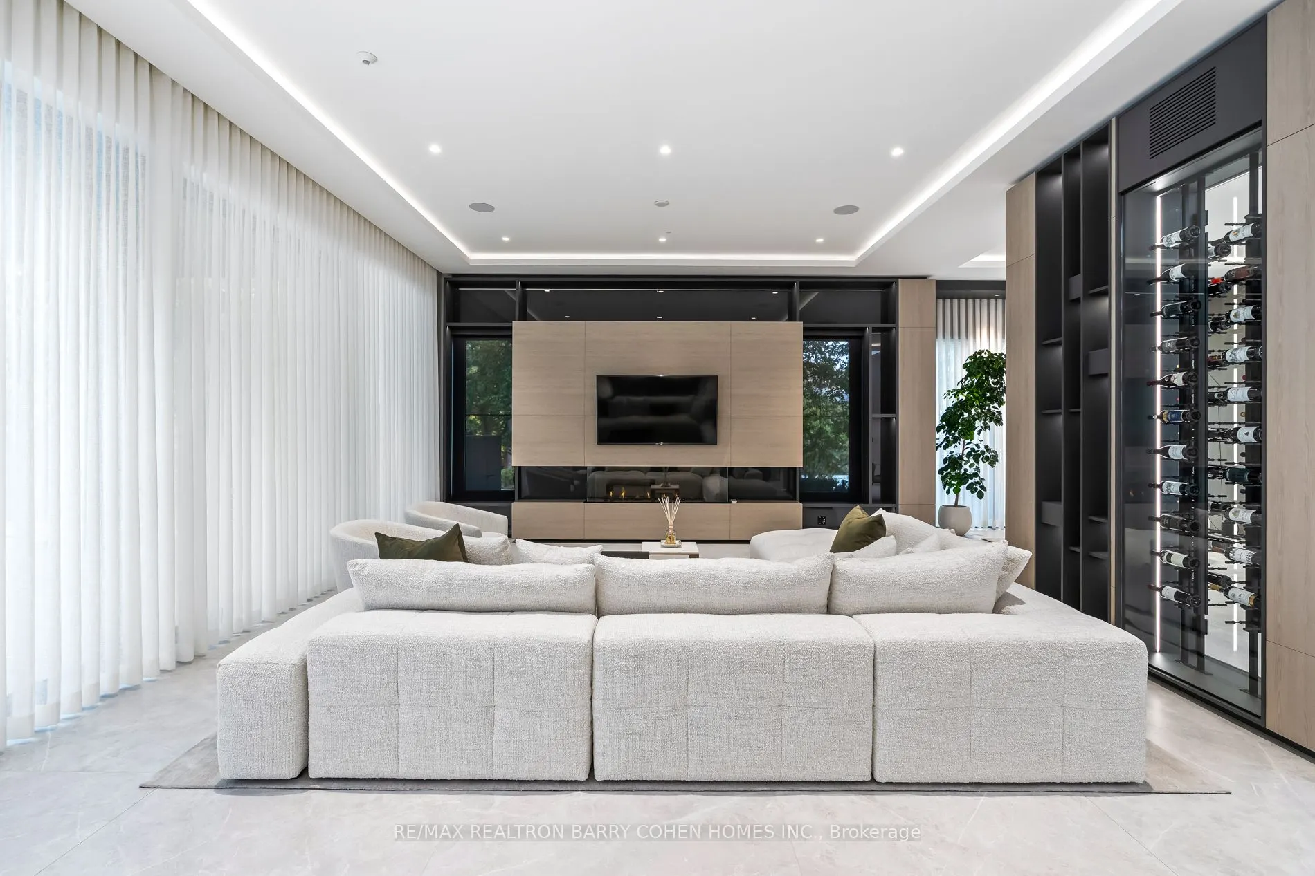 90 Esgore Drive