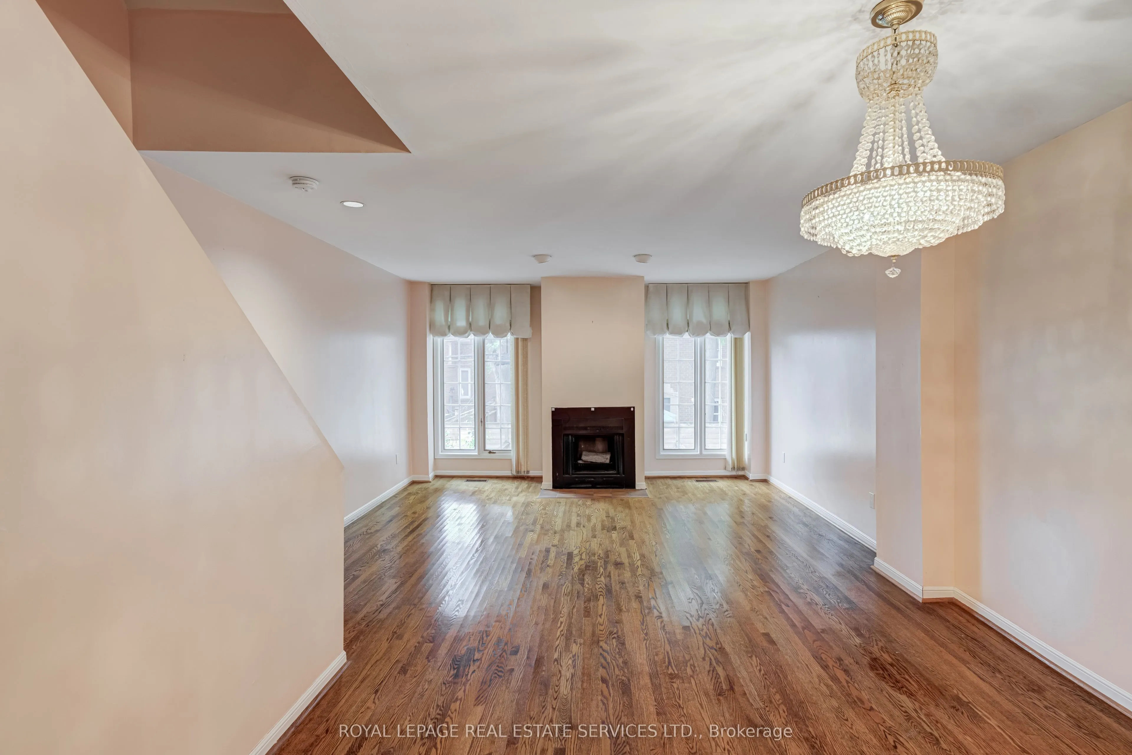64 Arnold Avenue