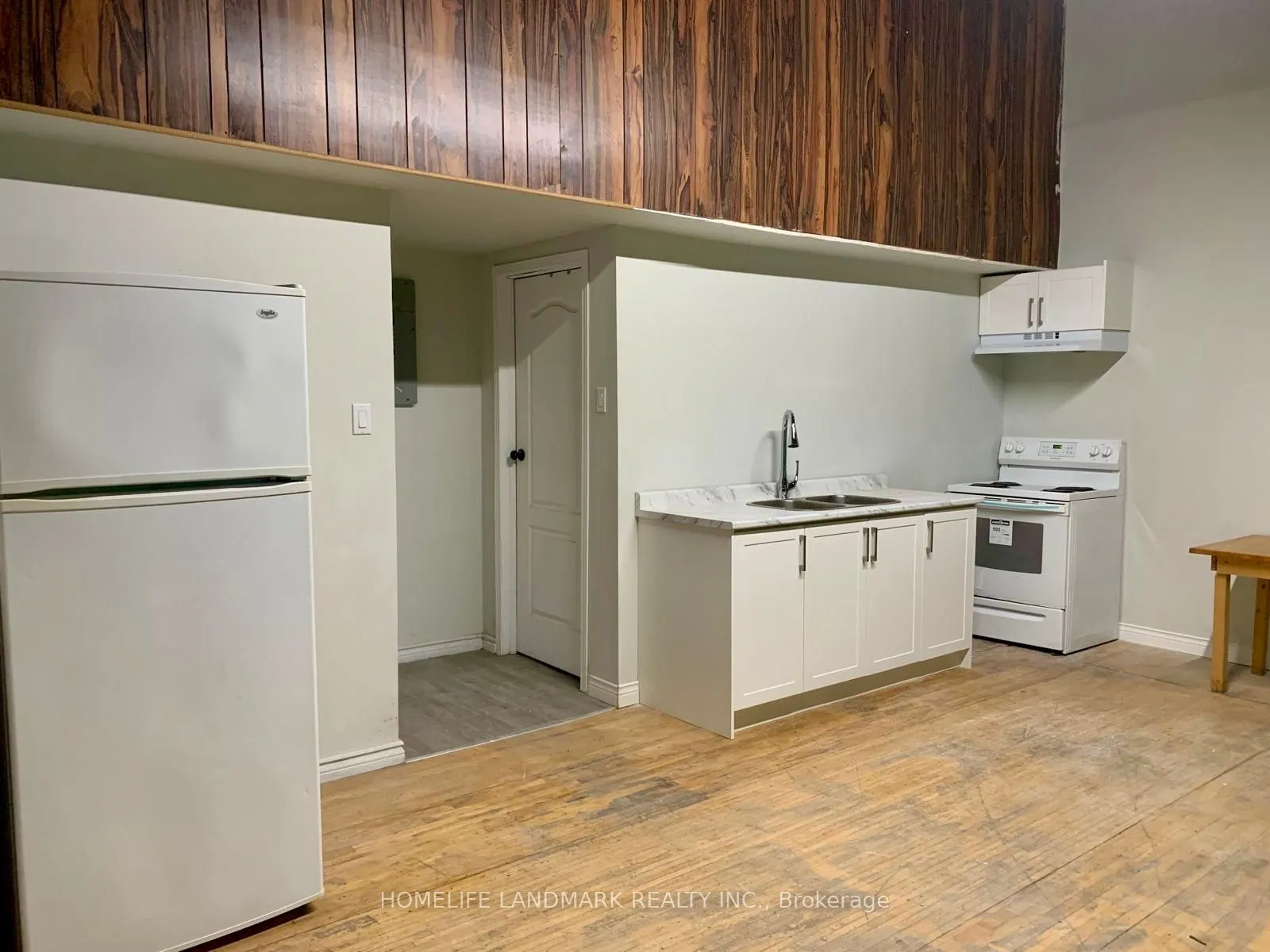 450 Spadina Avenue, #6