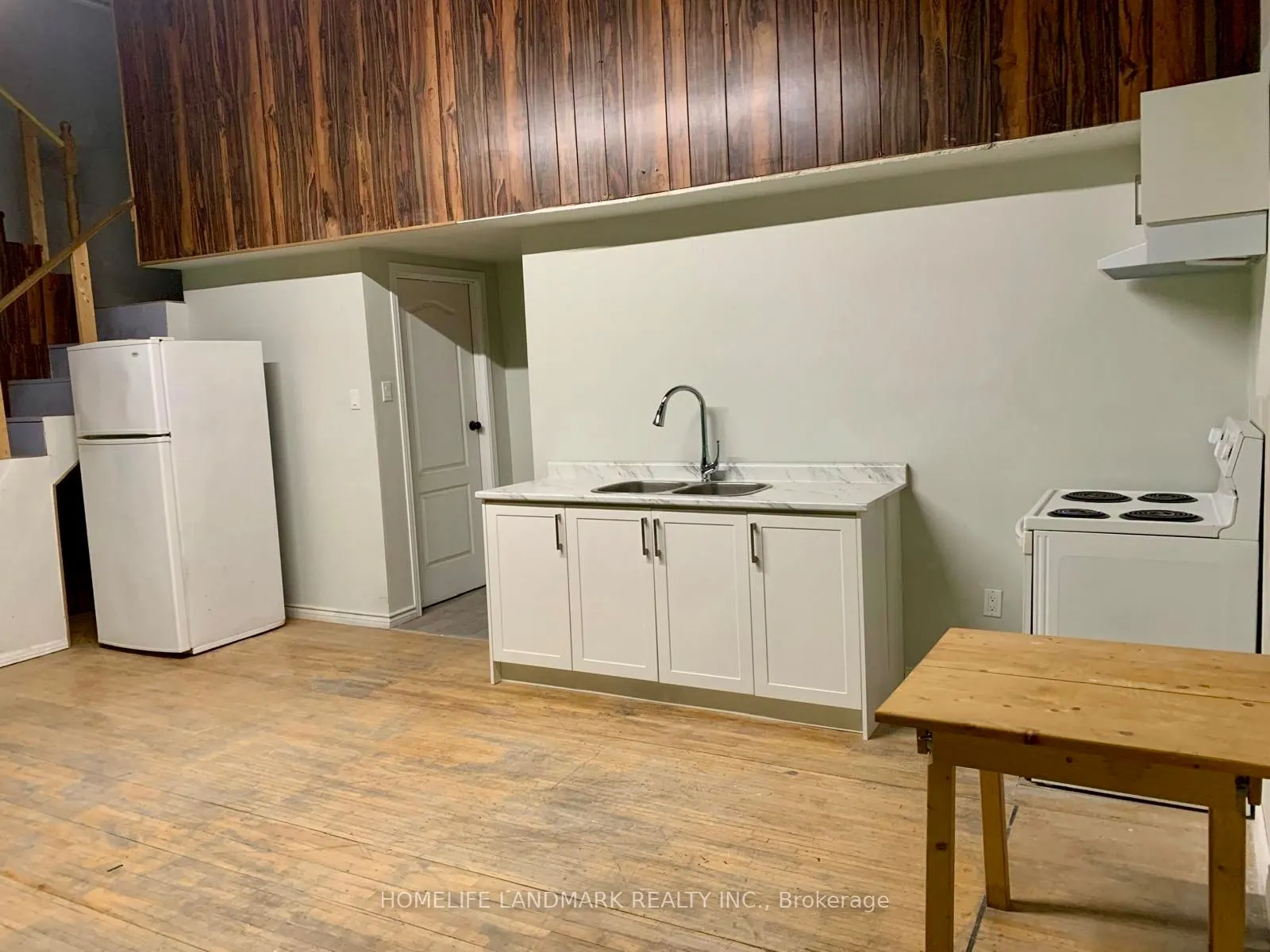 450 Spadina Avenue, #6
