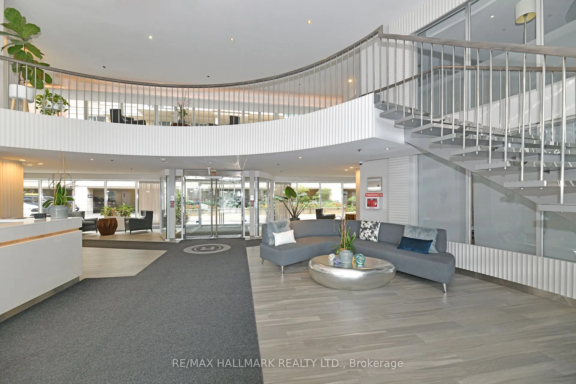 323 Richmond Street E, #1008