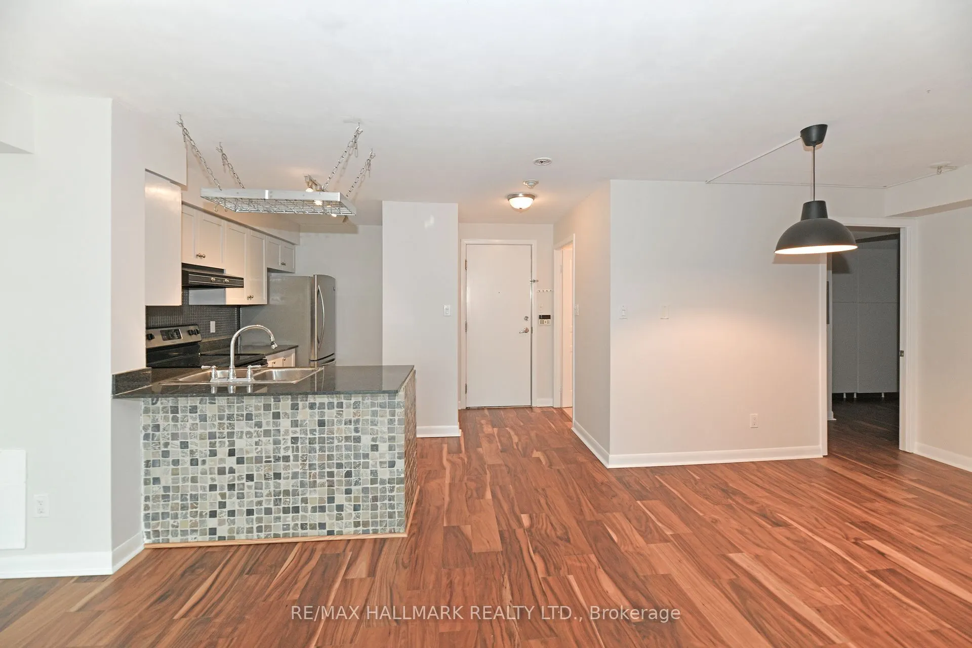 323 Richmond Street E, #1008