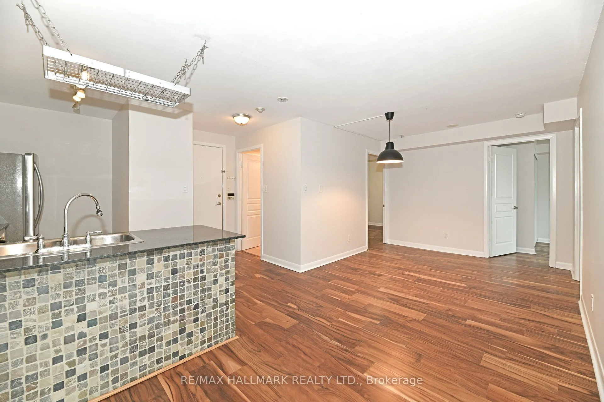 323 Richmond Street E, #1008