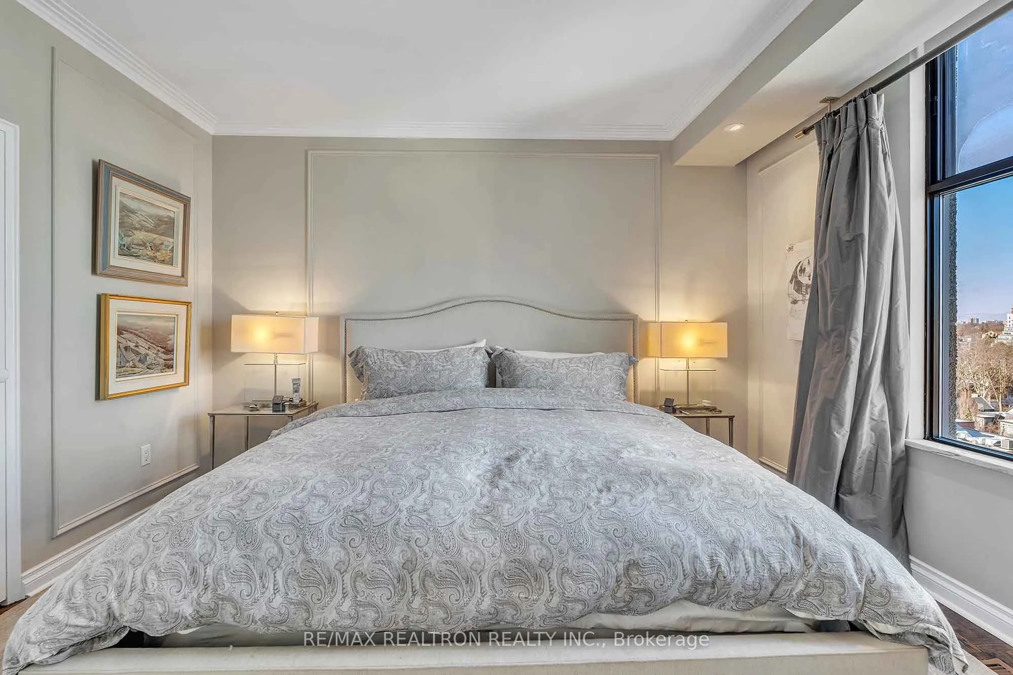 423 Avenue Road, #12