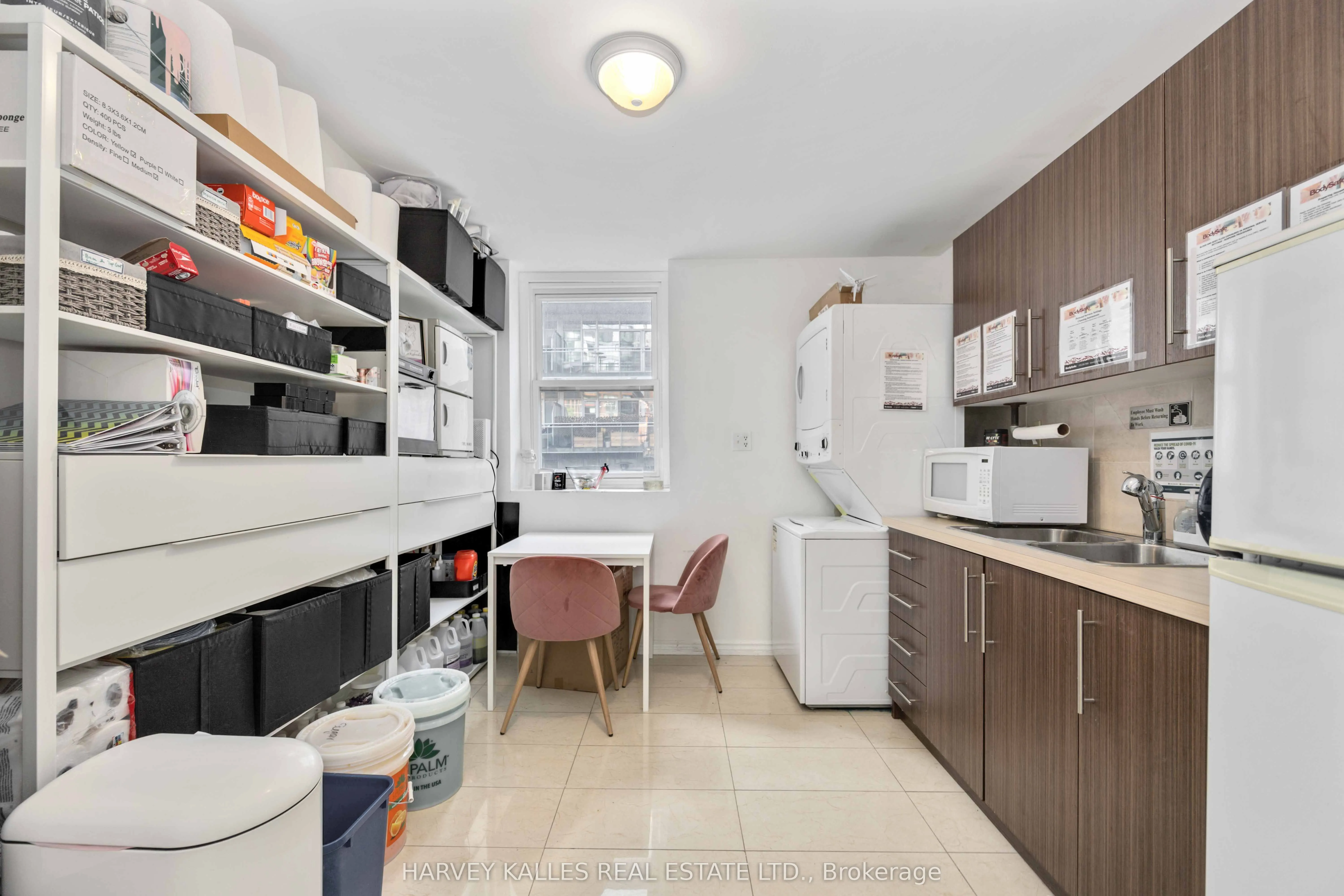 617 King Street W