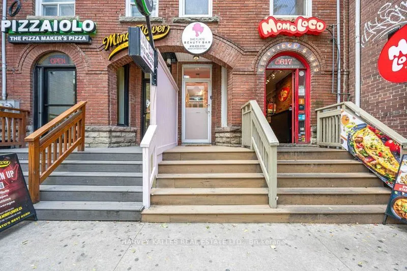 617 King Street W