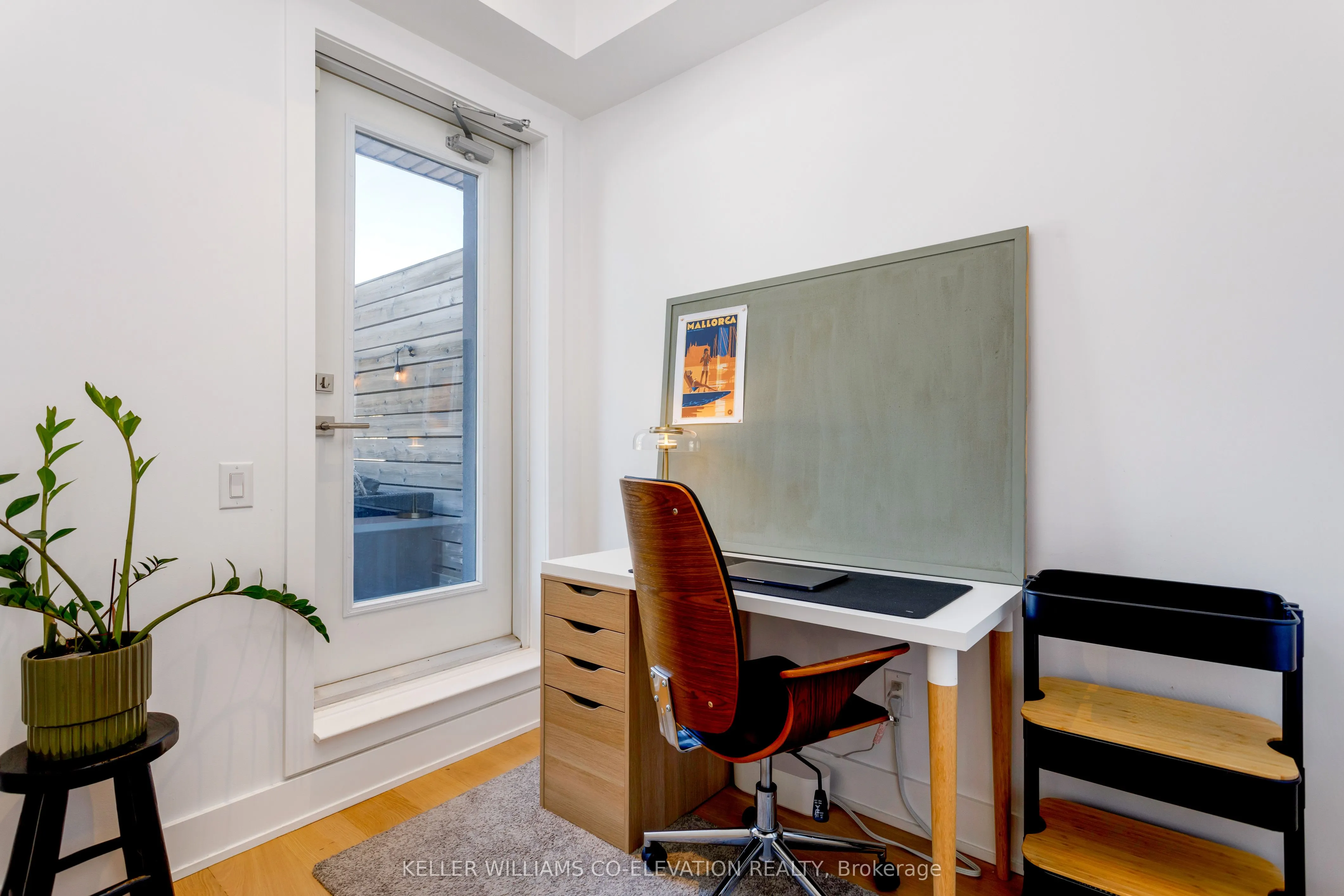 483 Dupont Street, #204