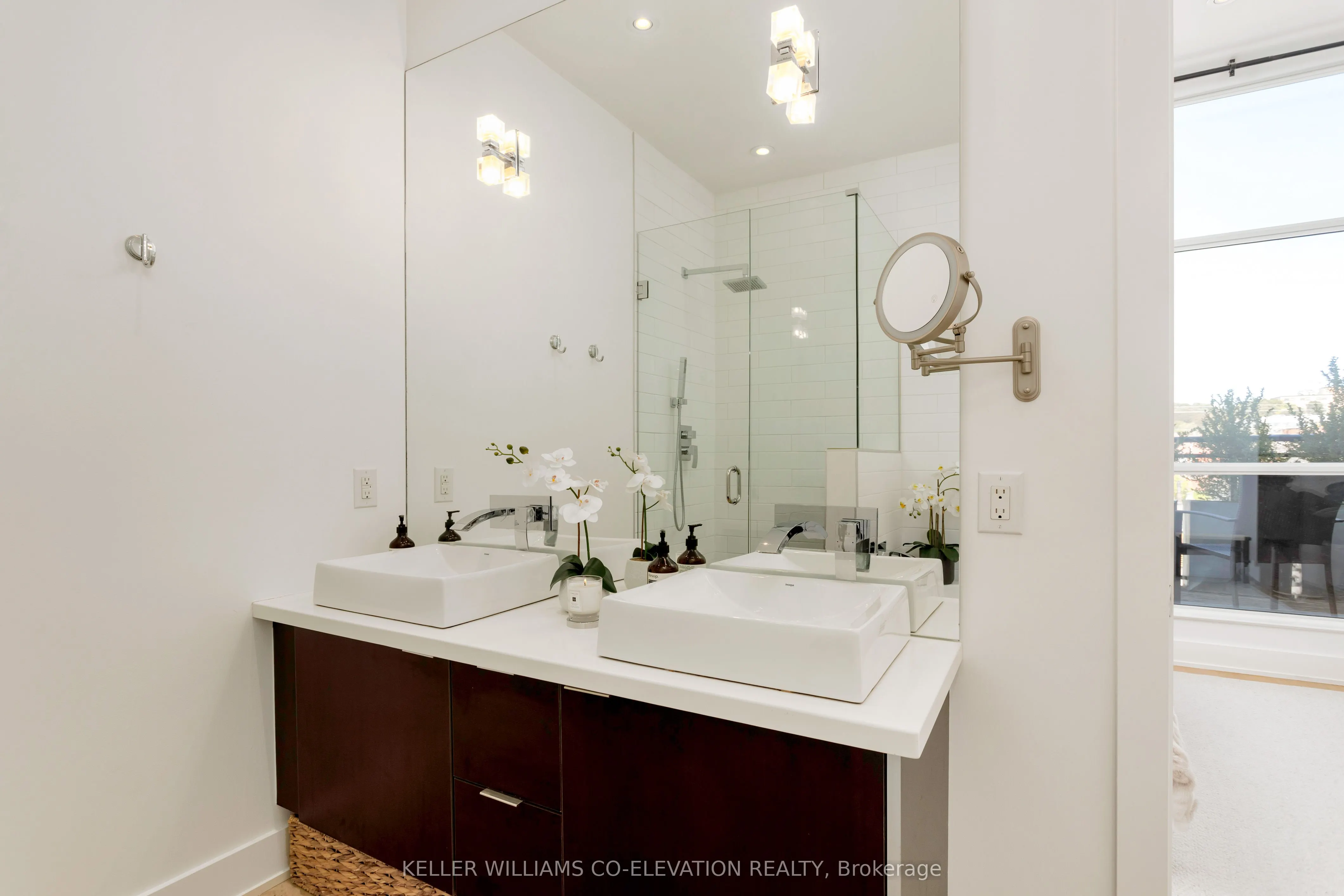 483 Dupont Street, #204