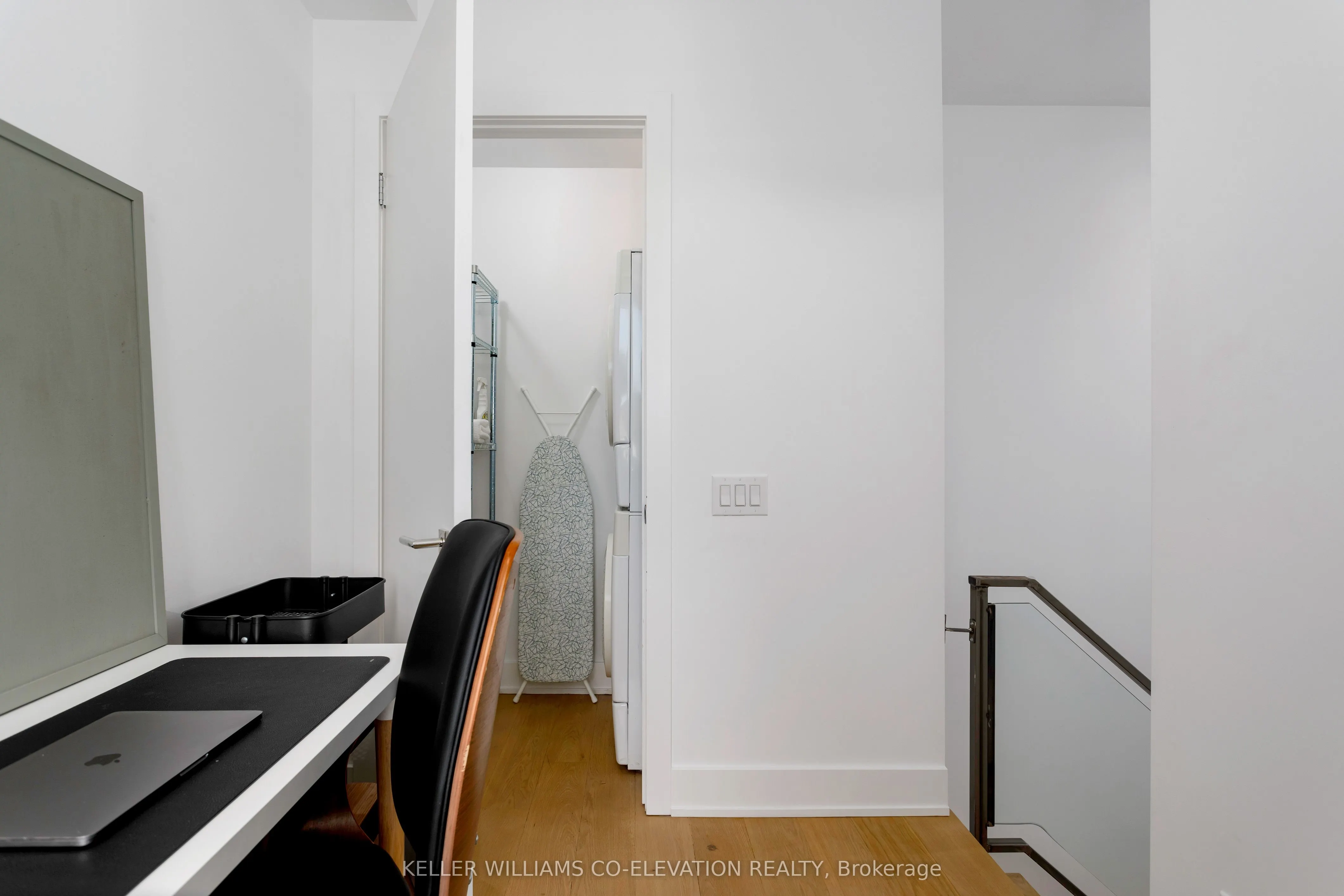 483 Dupont Street, #204