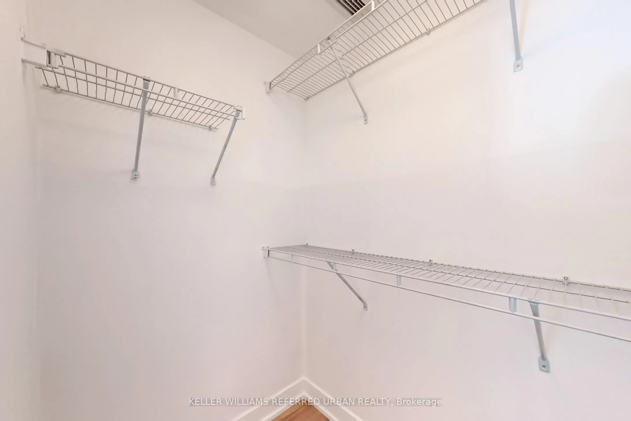 20 Gladstone Avenue, #416