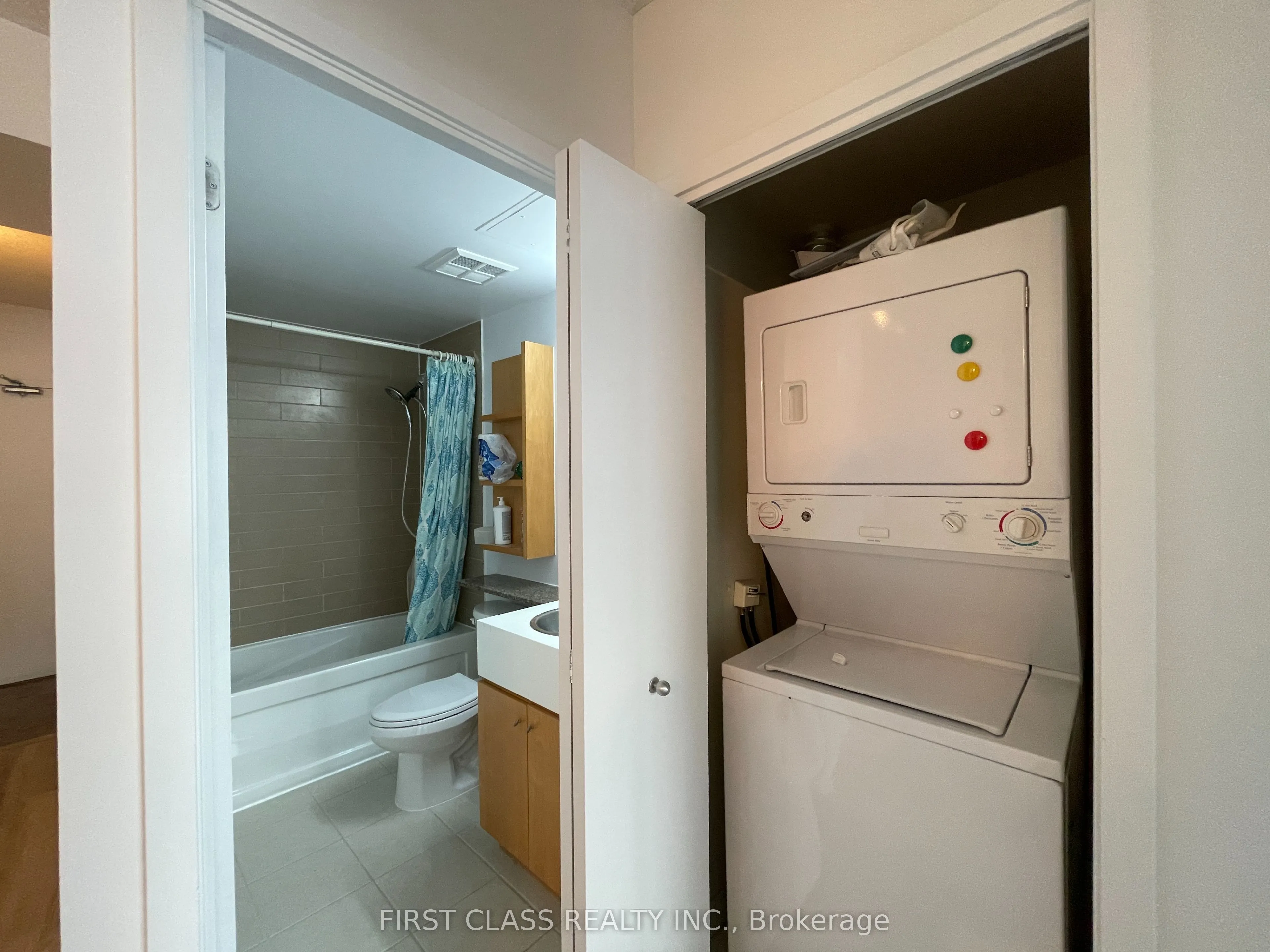 10 Navy Wharf Court, #2507