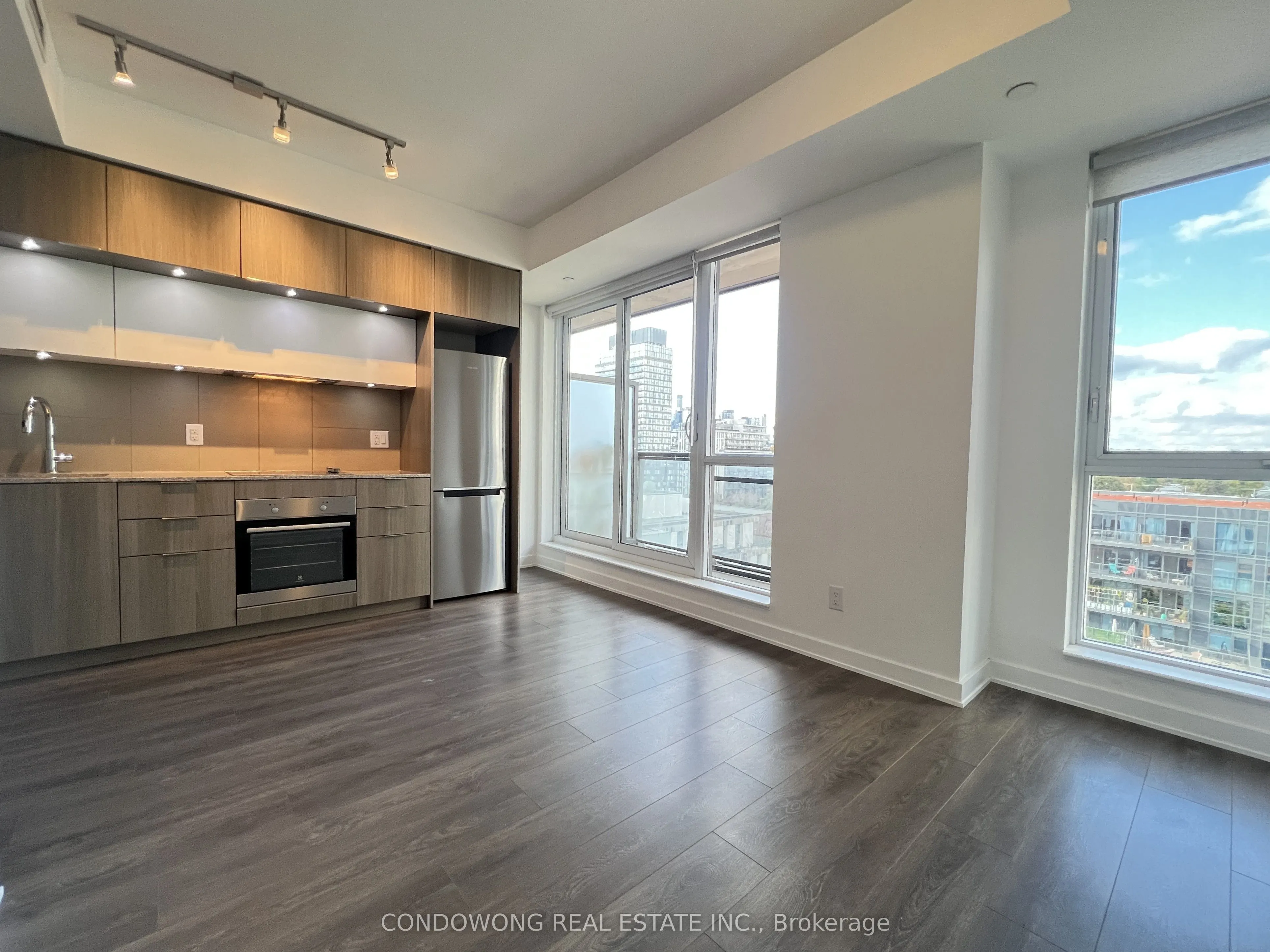 55 Regent Park Boulevard, #1011