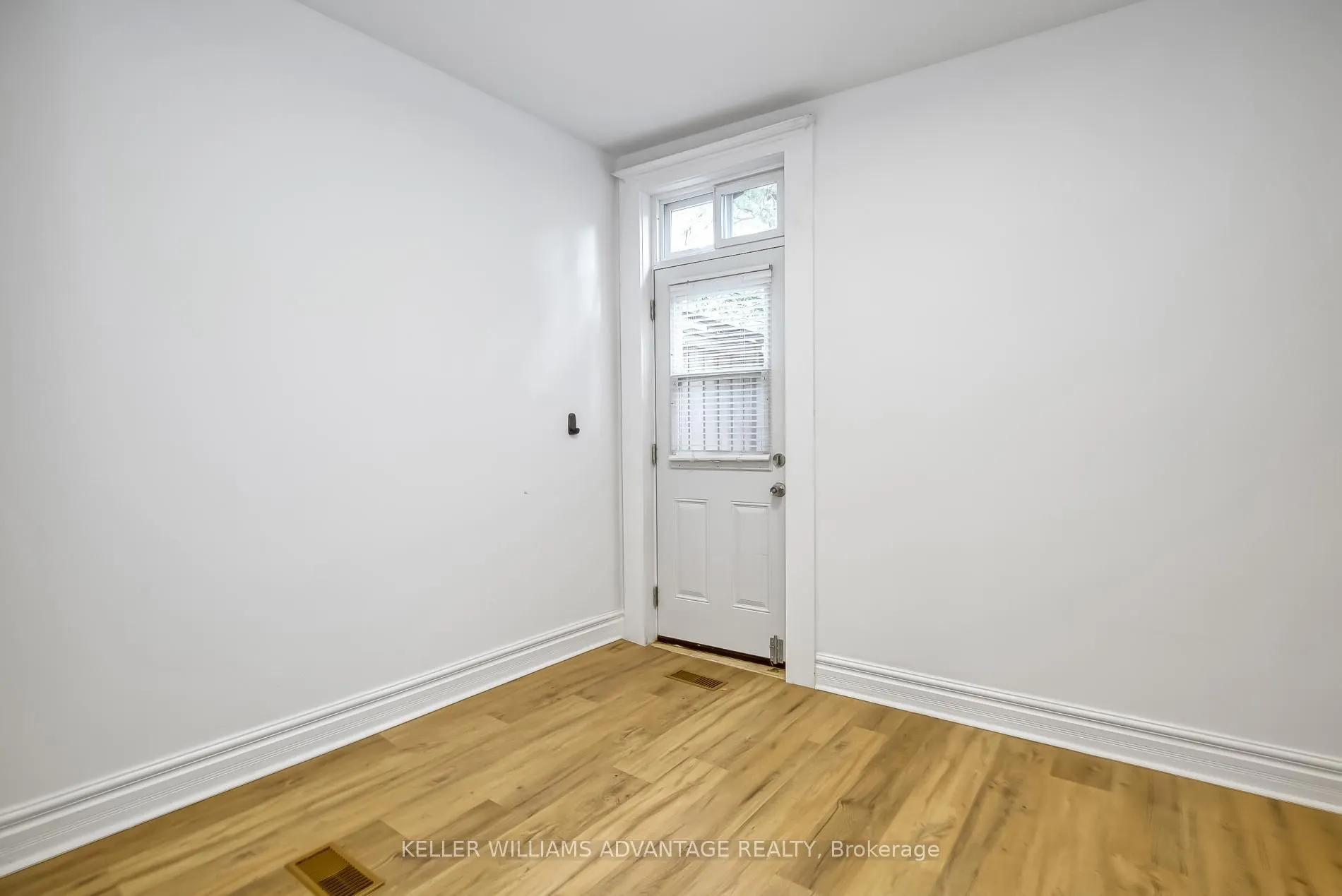 254A Carlton Street