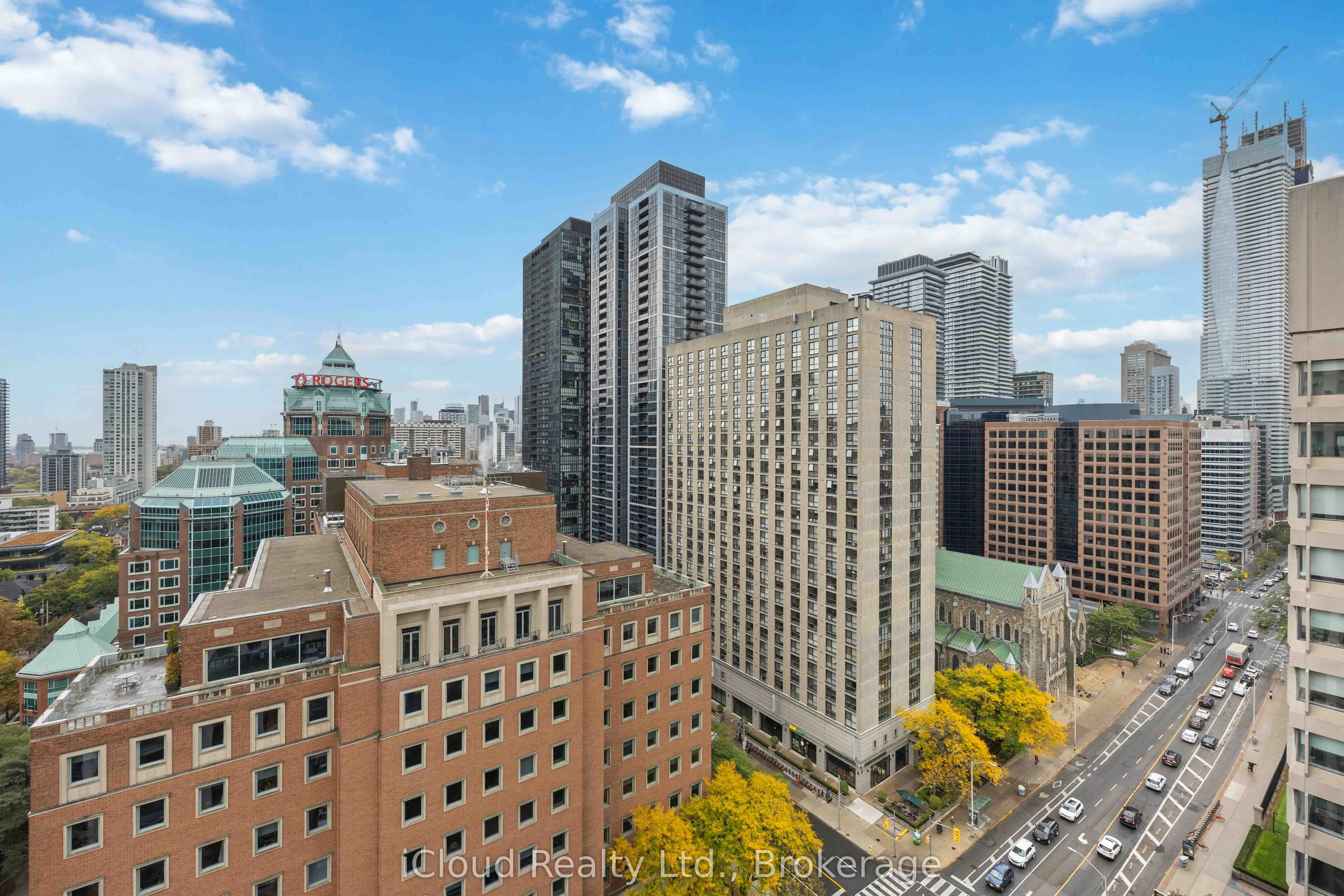 300 Bloor Street E, #2507