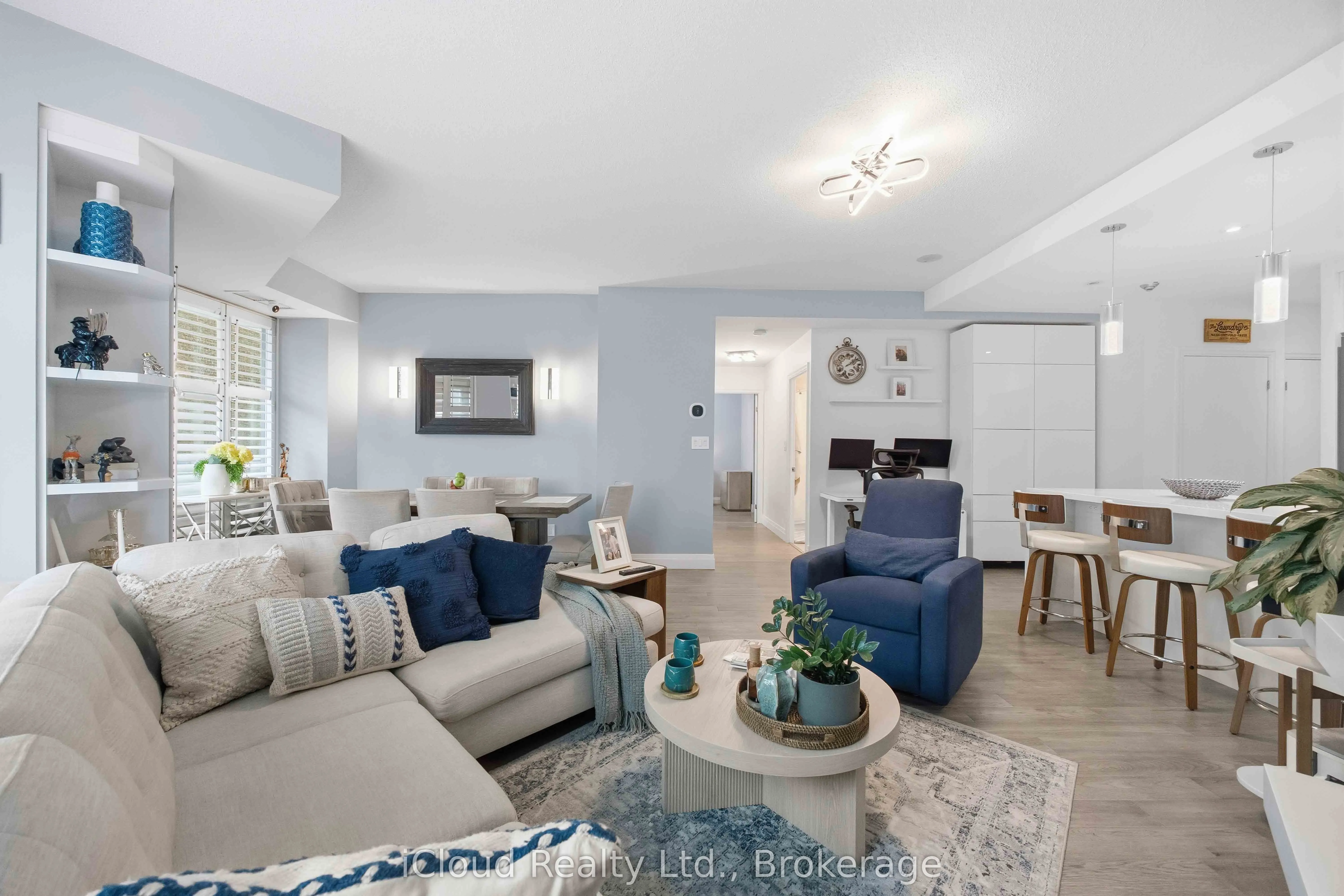 300 Bloor Street E, #2507