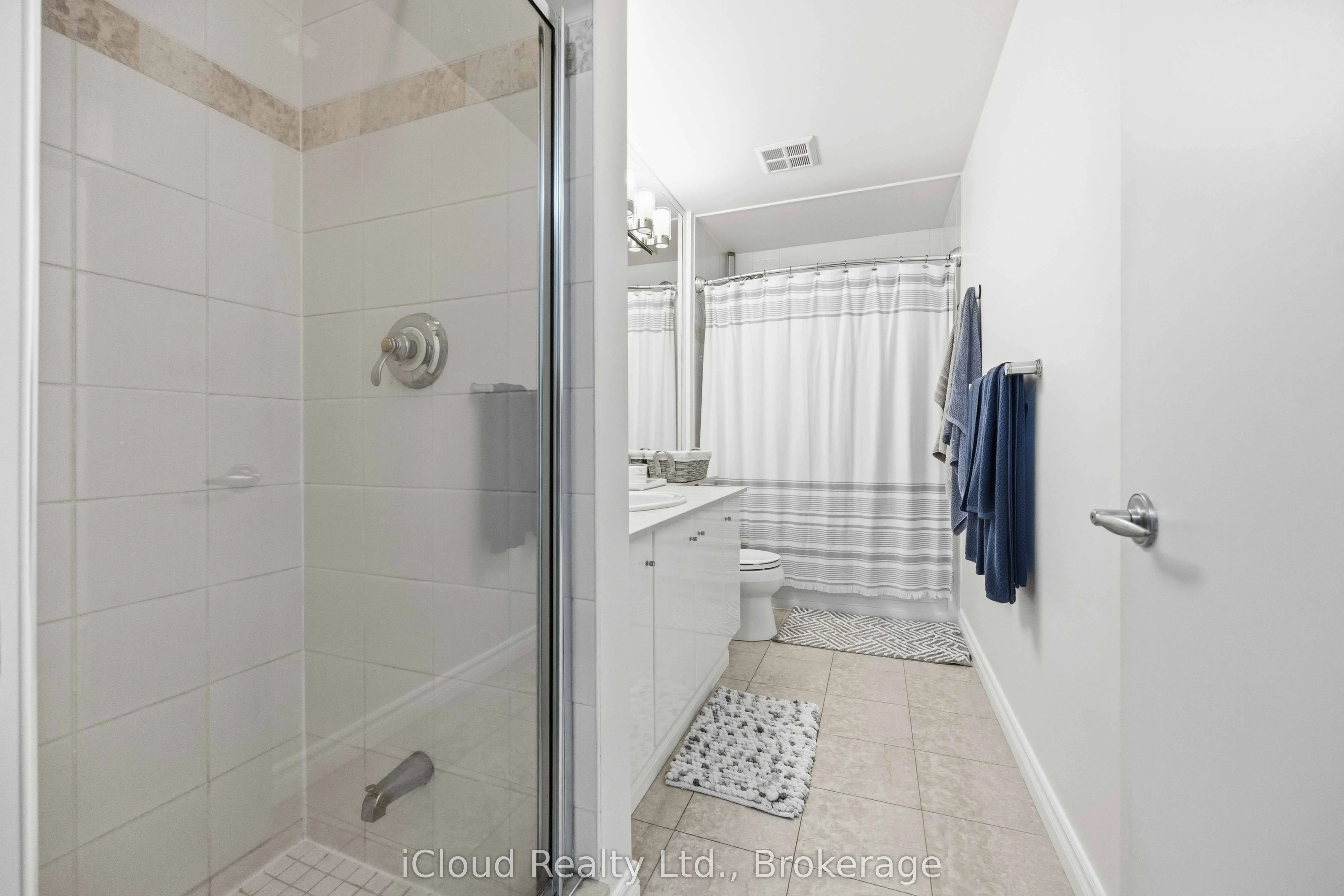 300 Bloor Street E, #2507