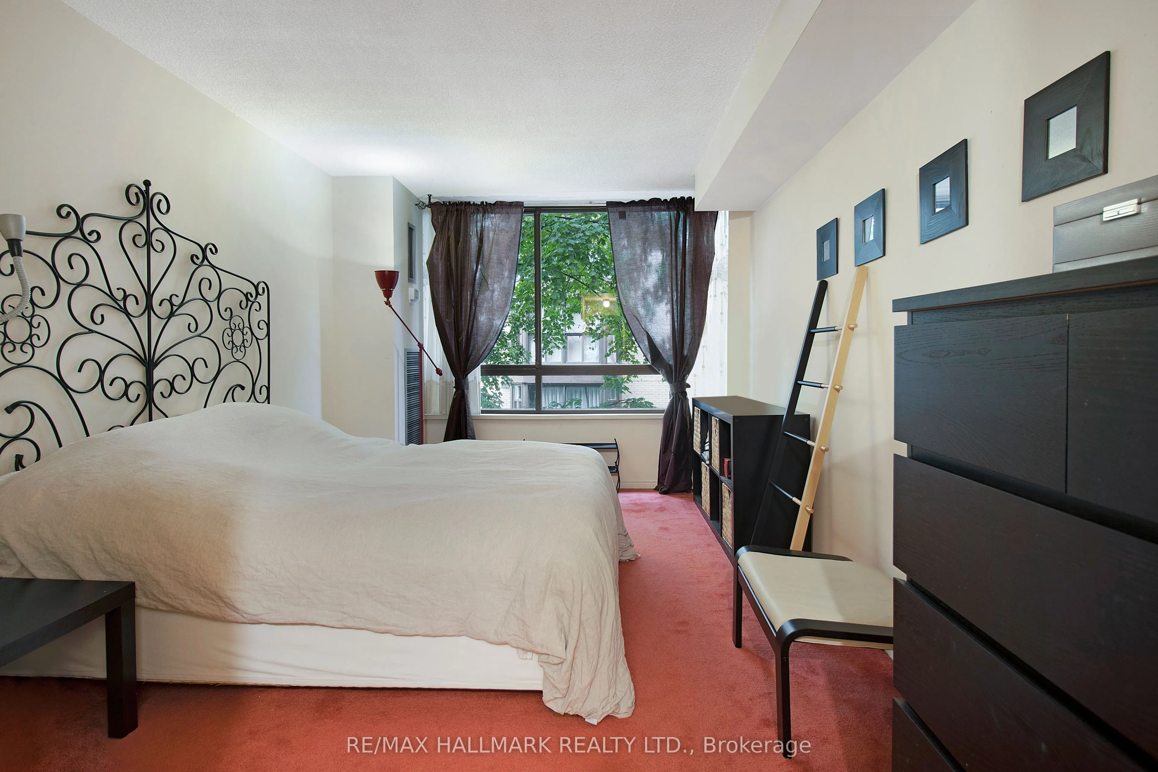 211 St Patrick Street, #307