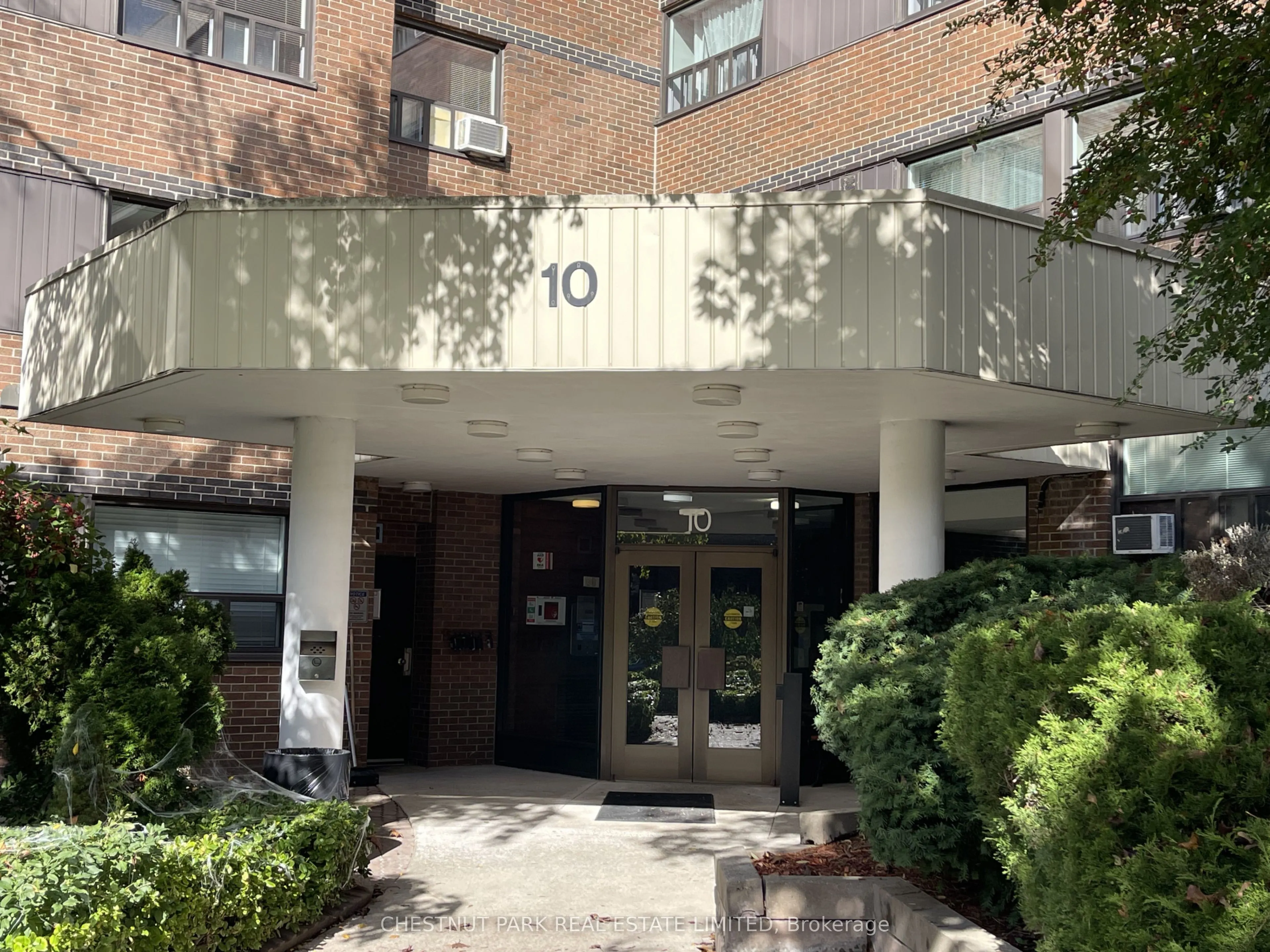 10 Sunrise Avenue, #415