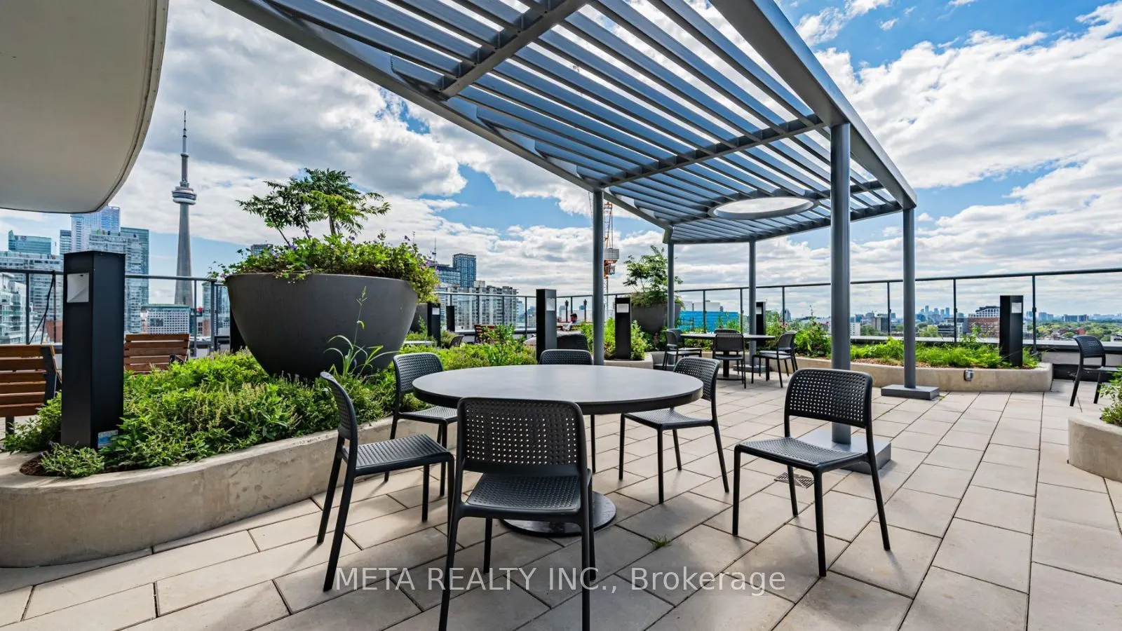 280 Dundas Street, #2404