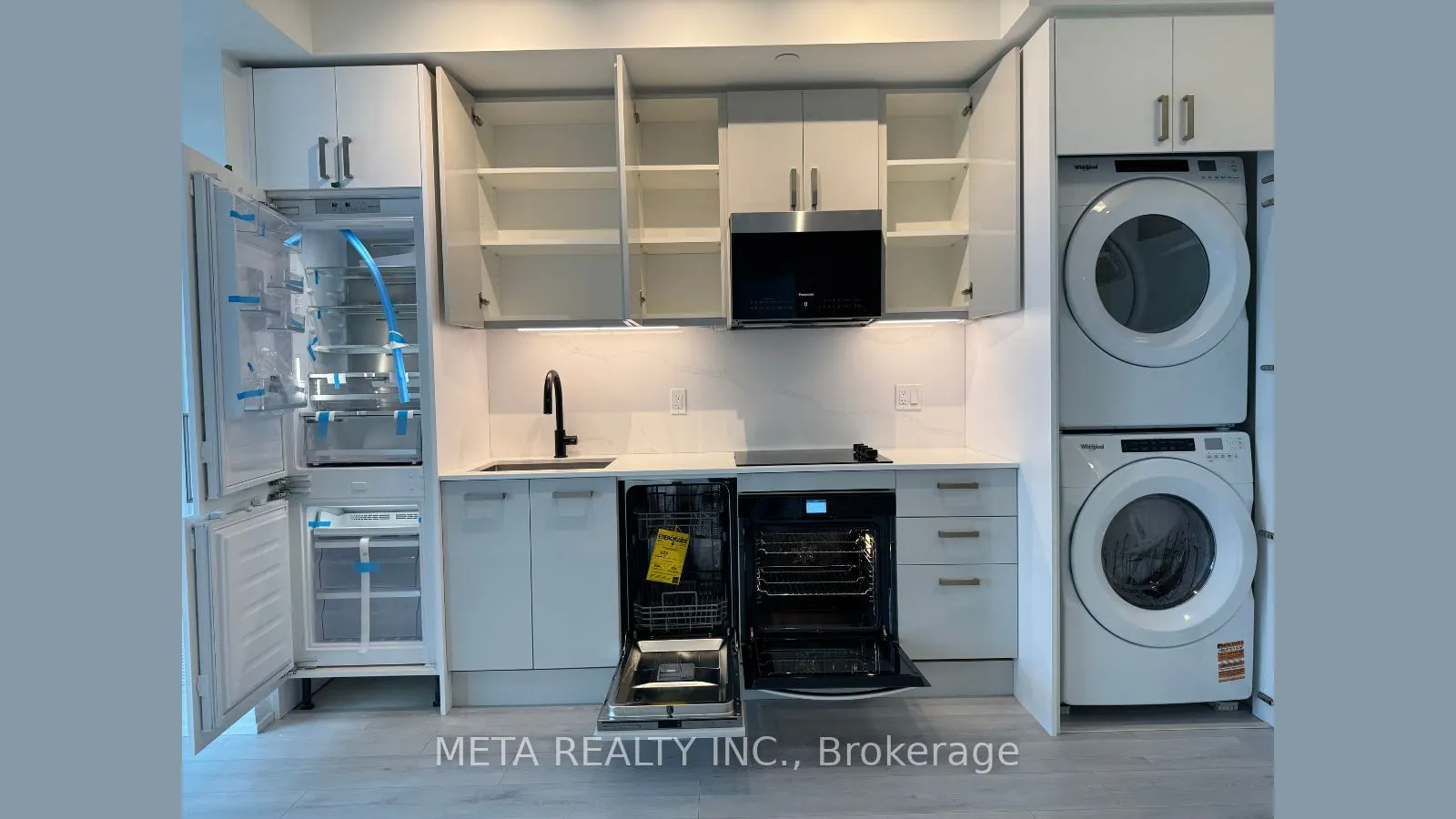 280 Dundas Street, #2404