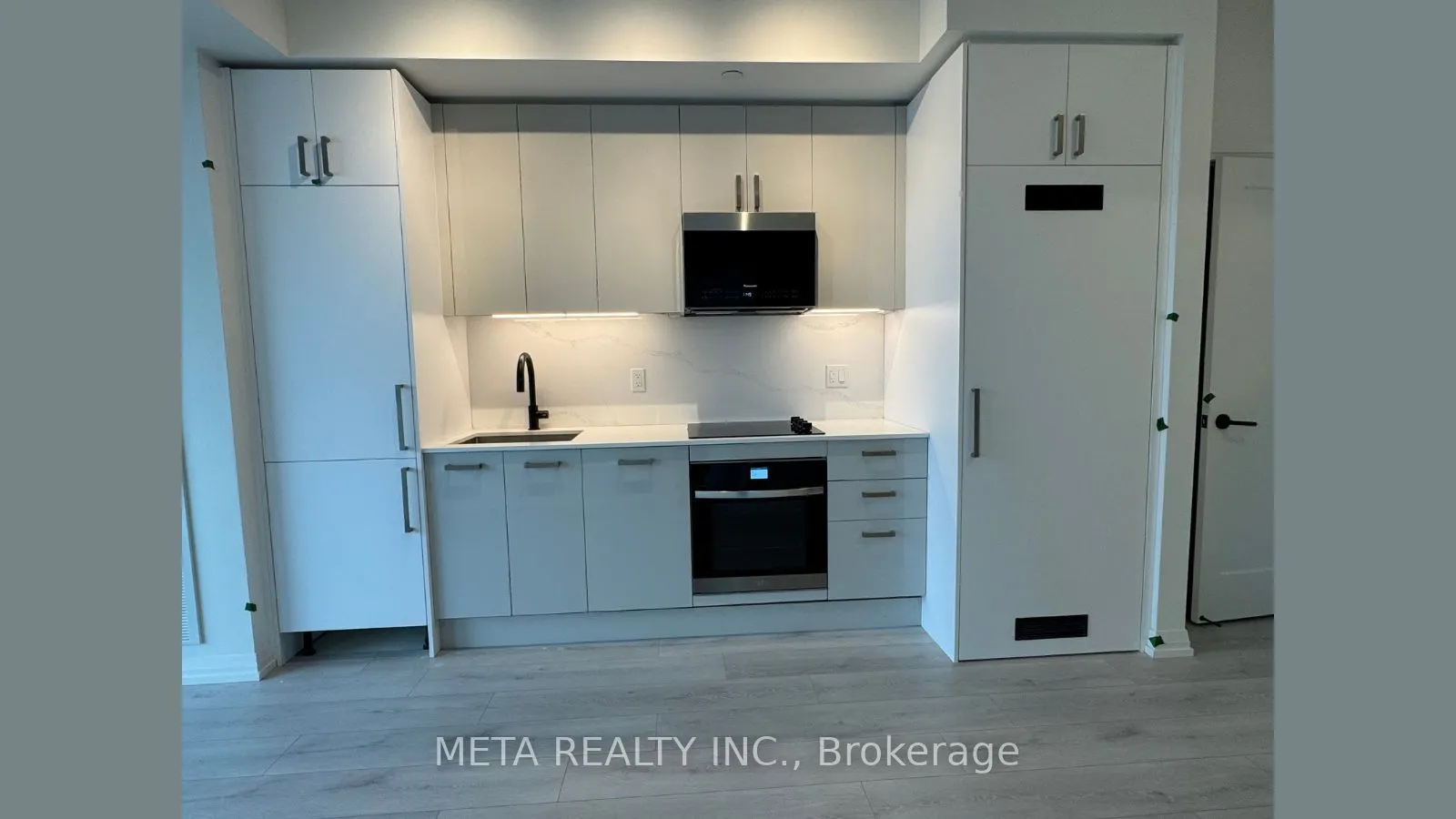 280 Dundas Street, #2404