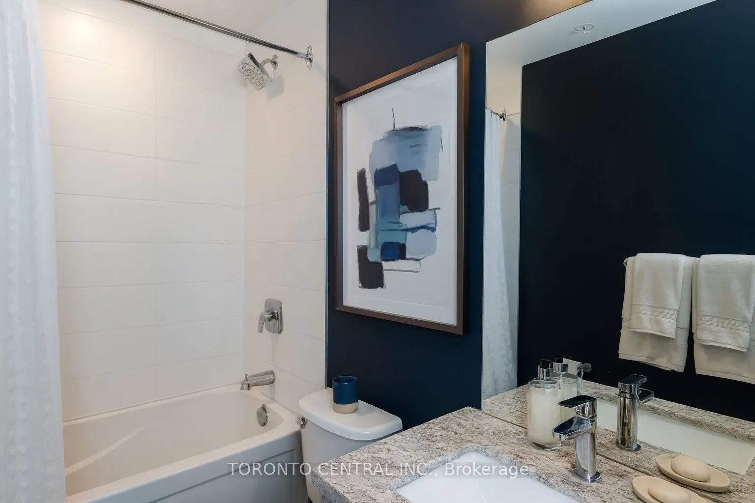 109 Ossington Avenue, #512