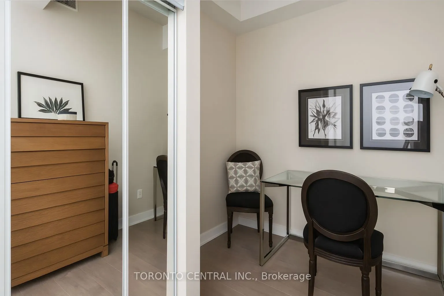 109 Ossington Avenue, #512