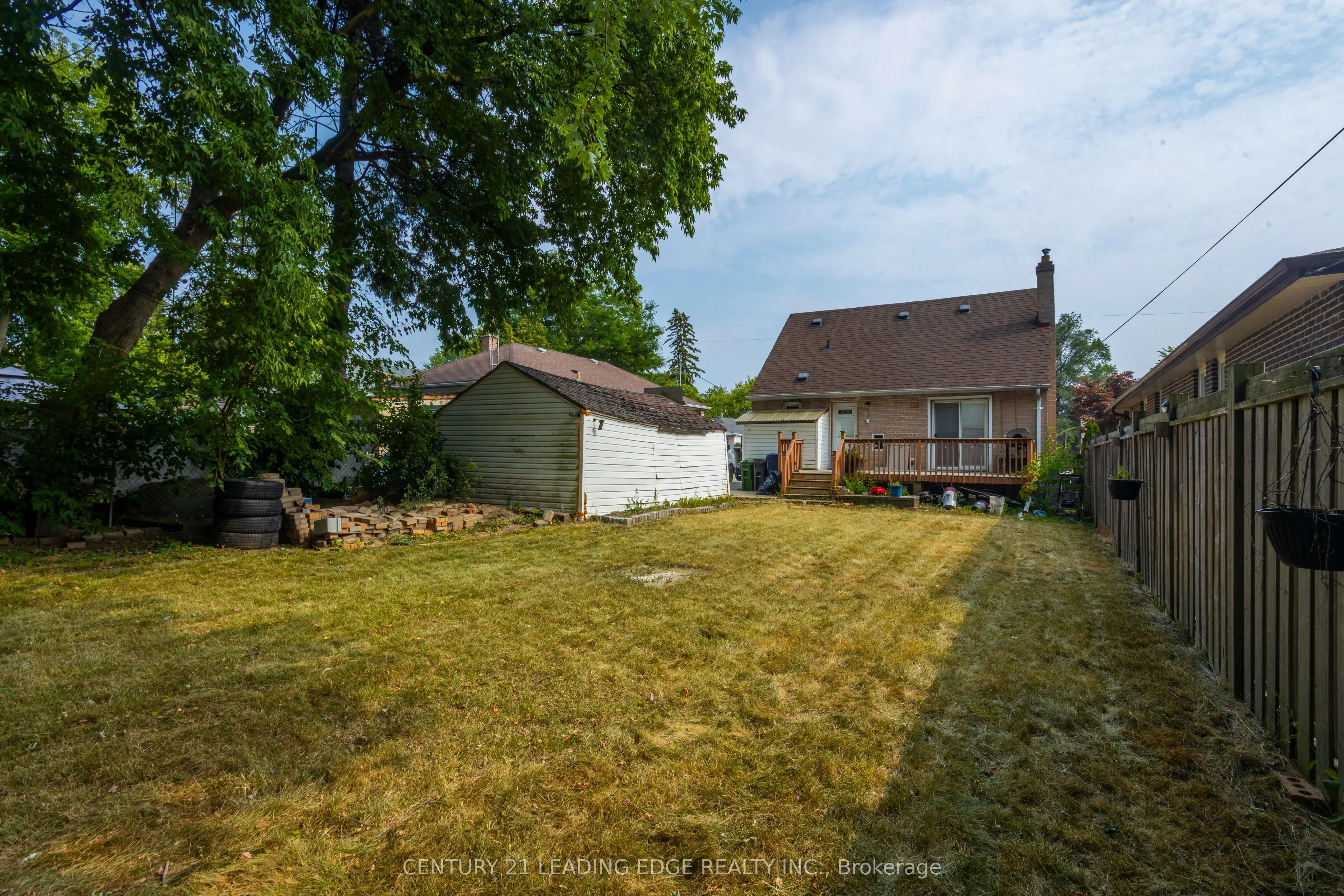 68 Nipigon Avenue