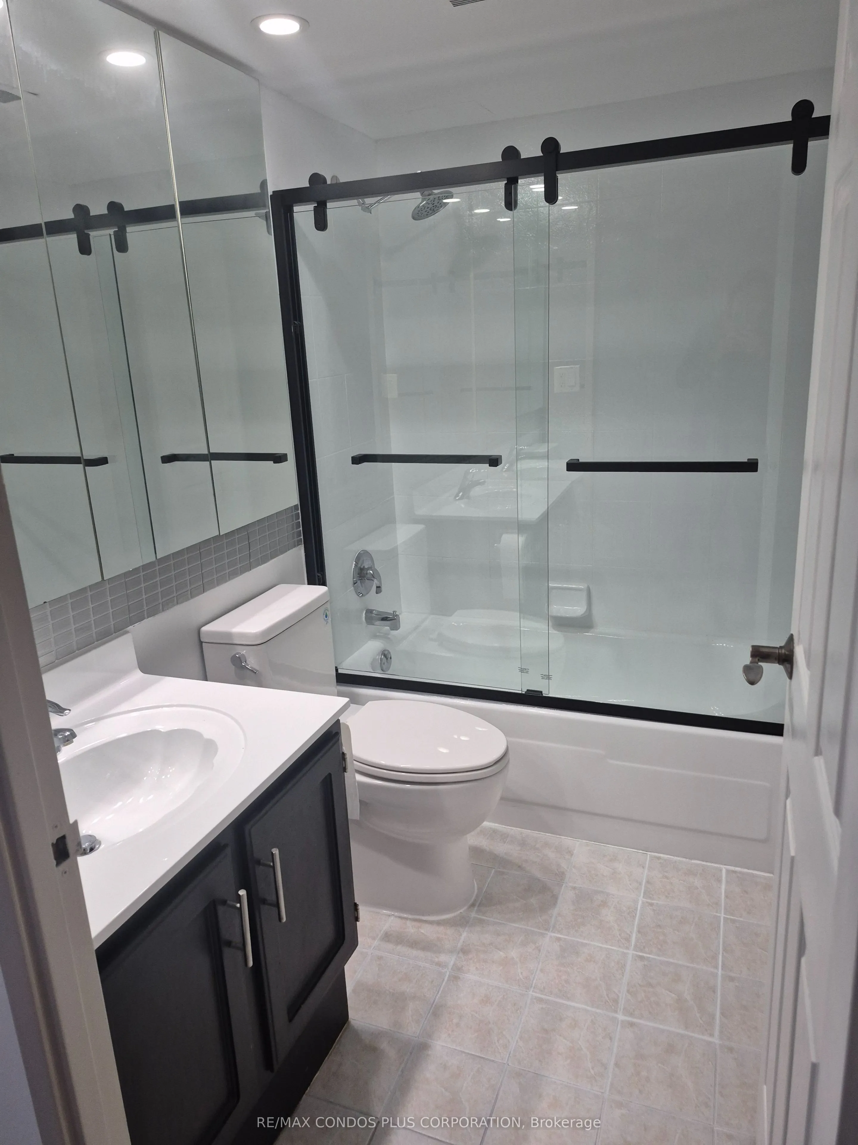 33 Harbour Square, #2036