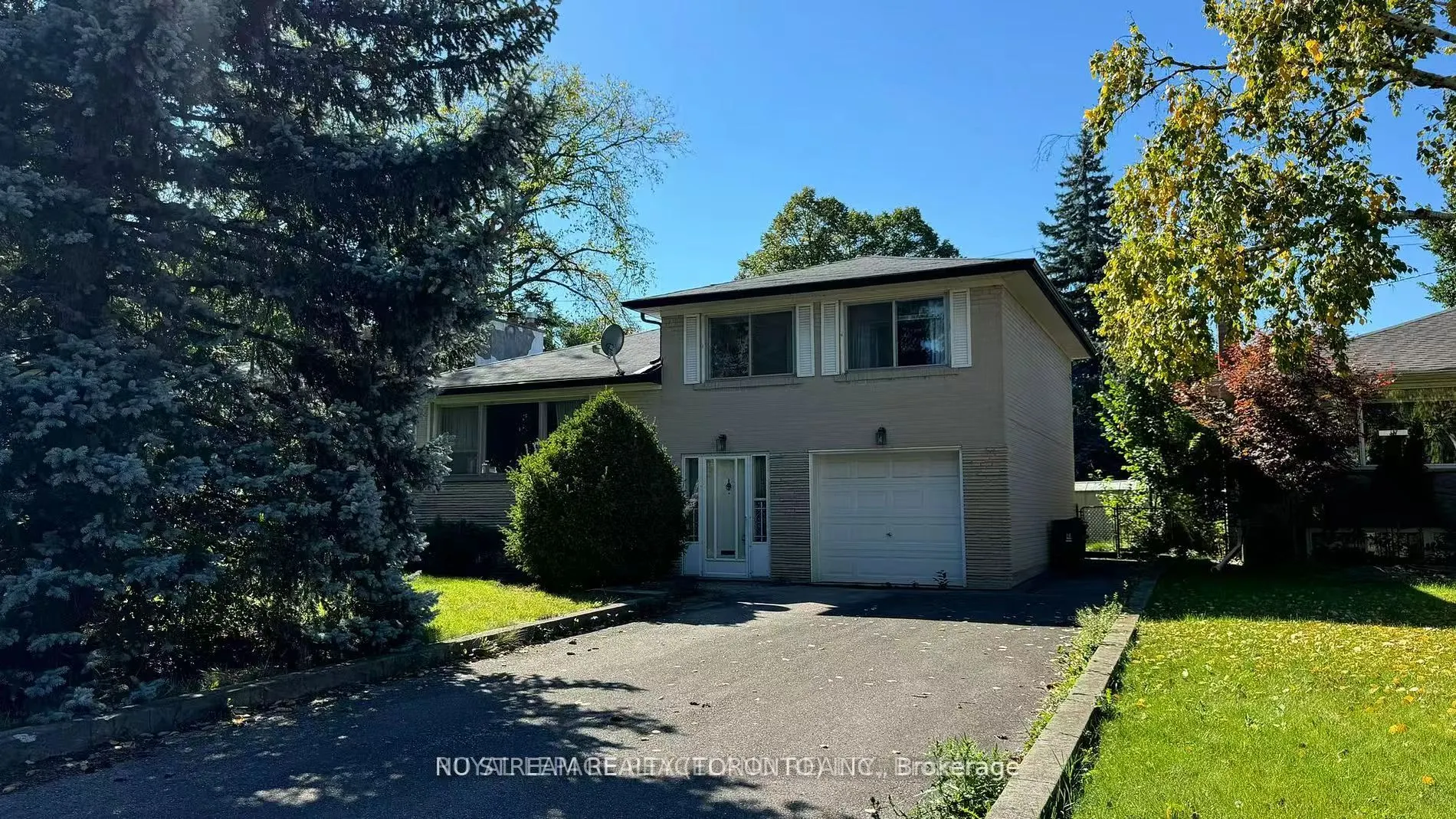 14 whitelock Crescent