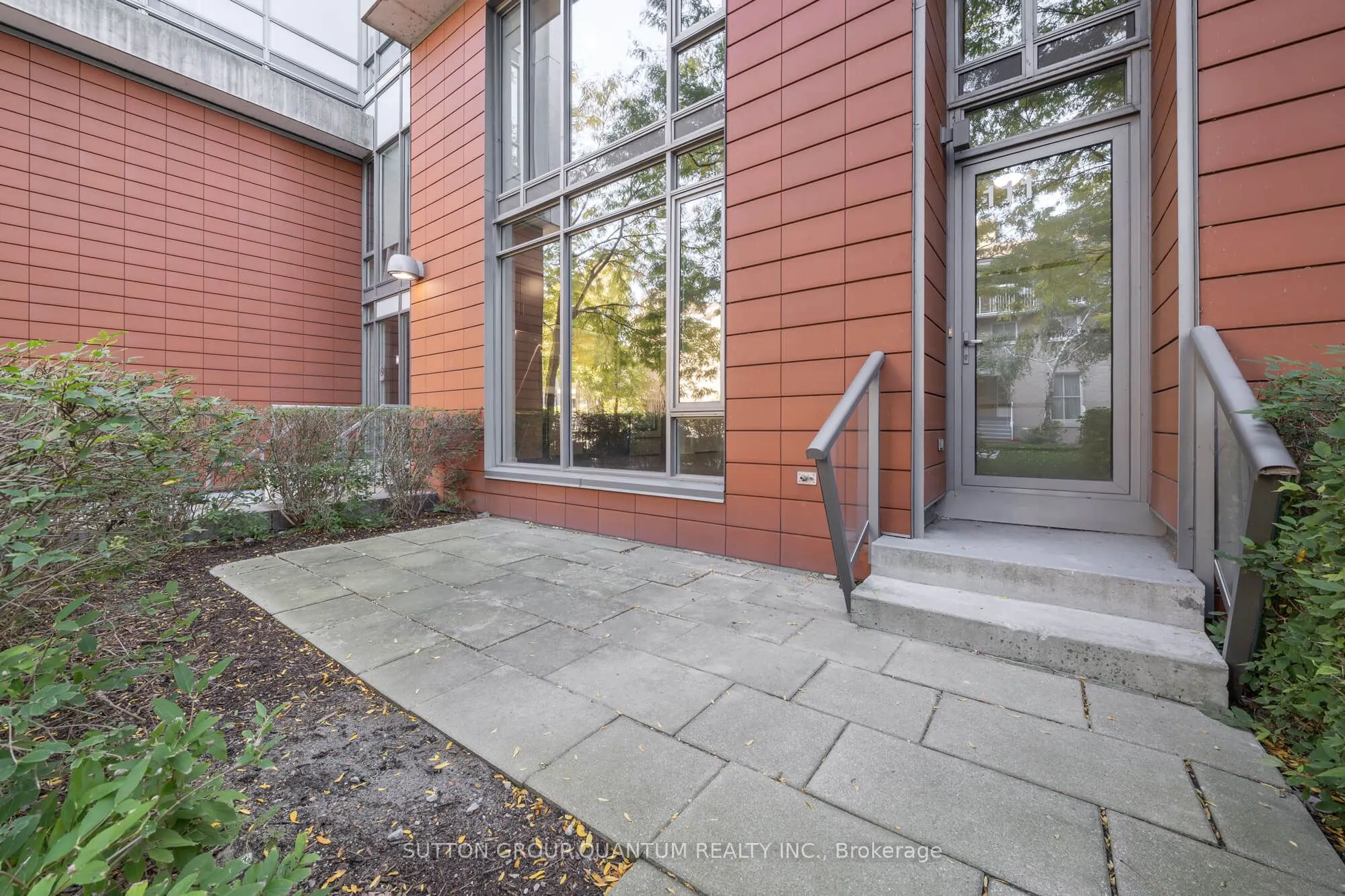 90 Stadium Road, #TH111