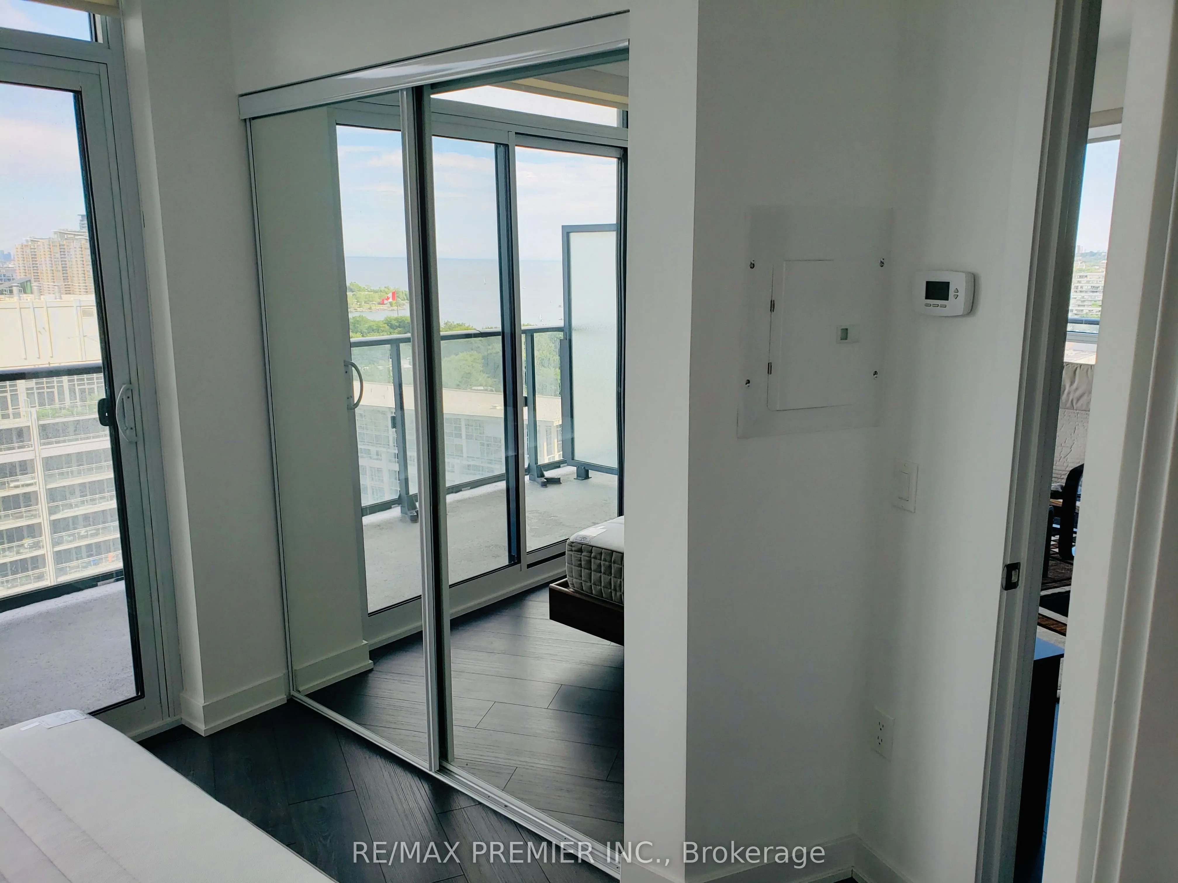 38 Iannuzzi Street, #2204