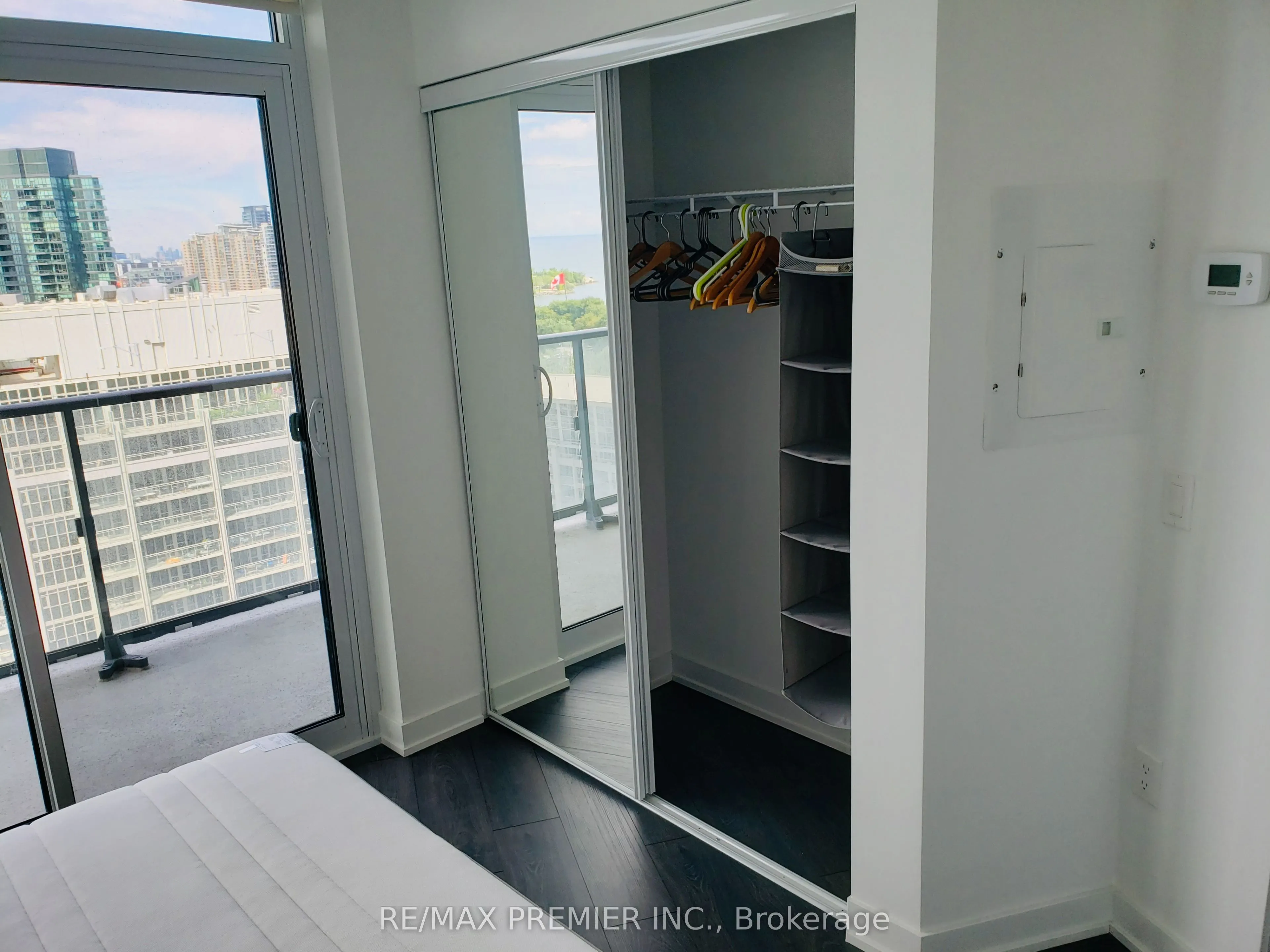 38 Iannuzzi Street, #2204