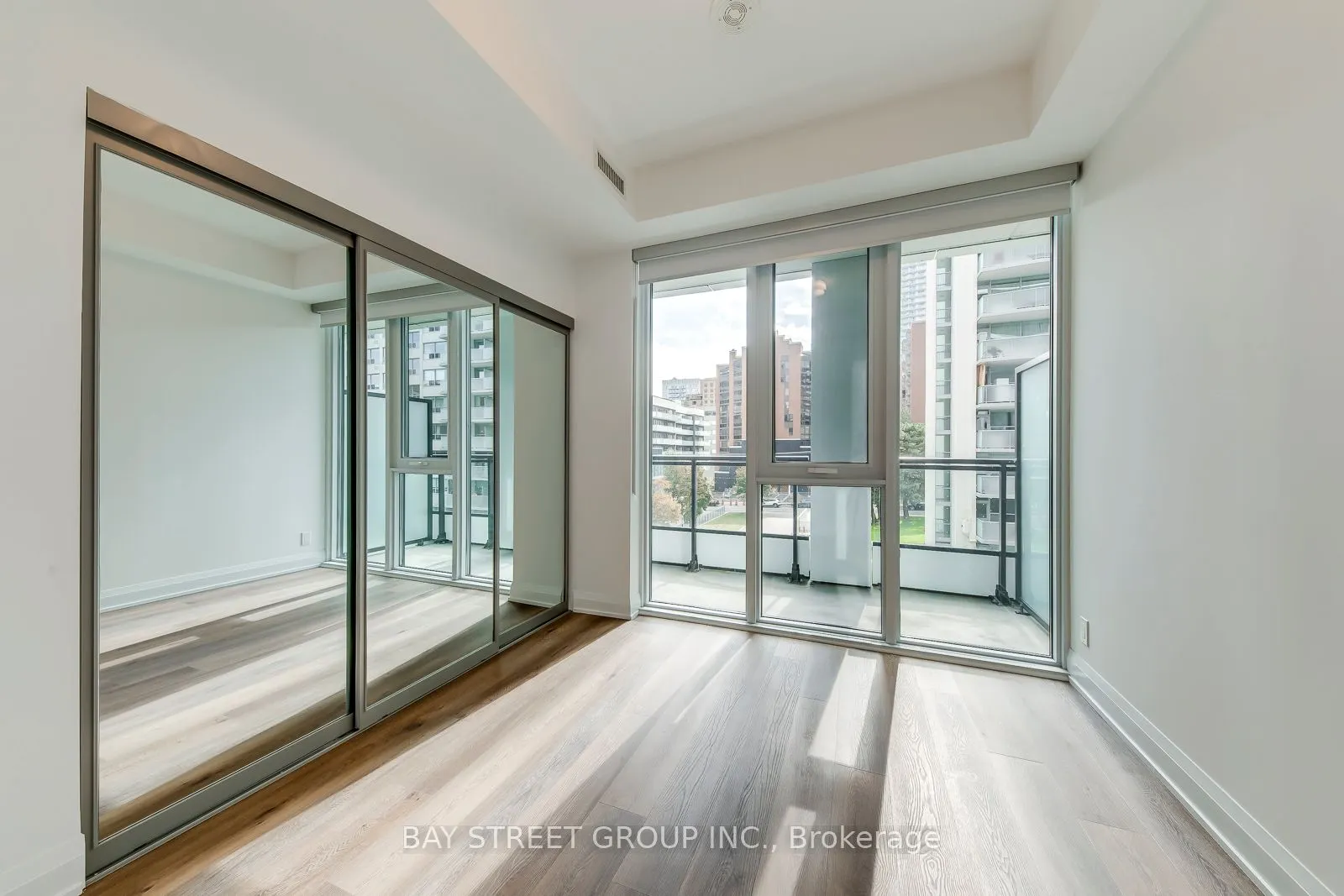 65 Broadway Avenue, #307