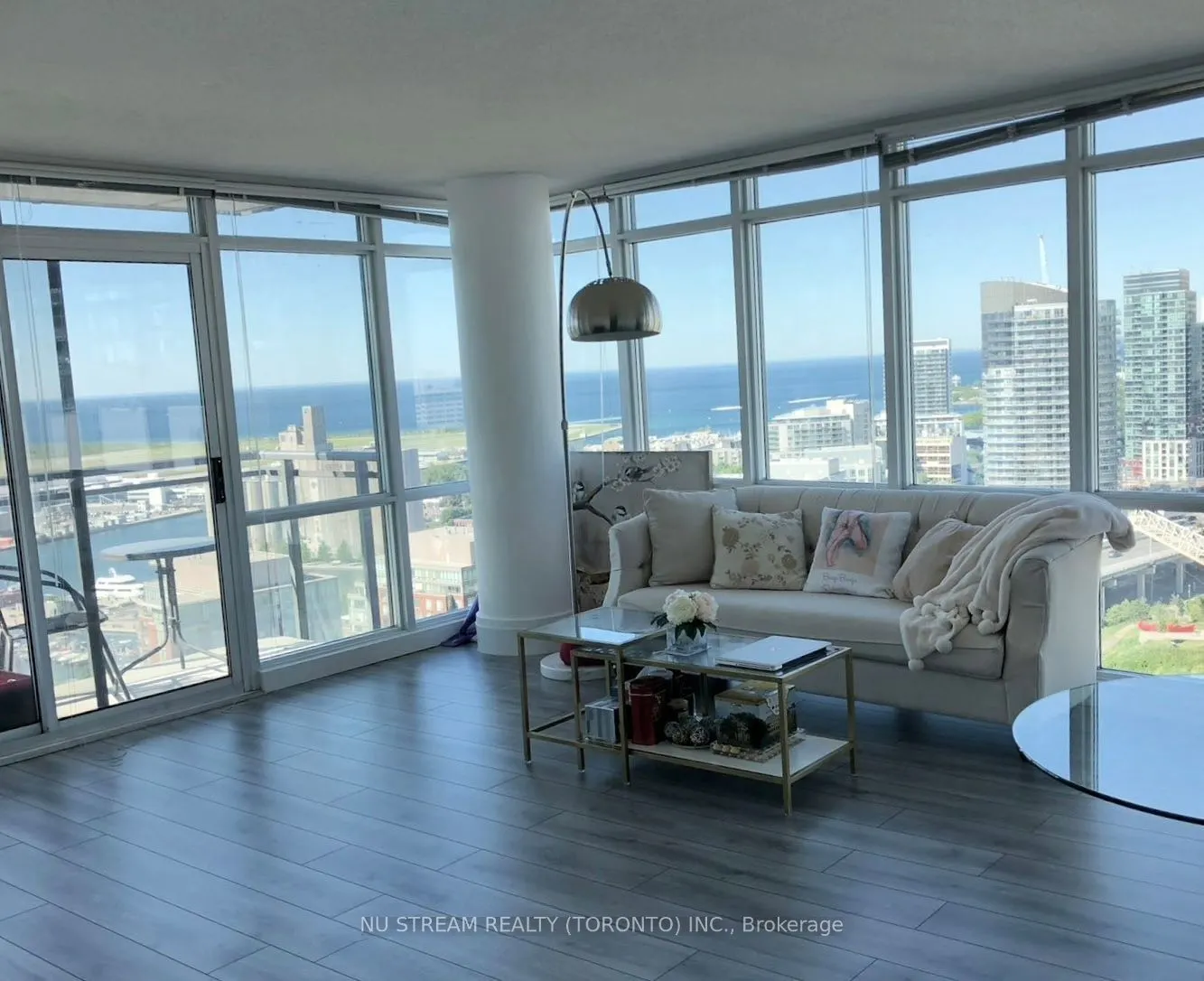 15 Fort York Boulevard, #2912
