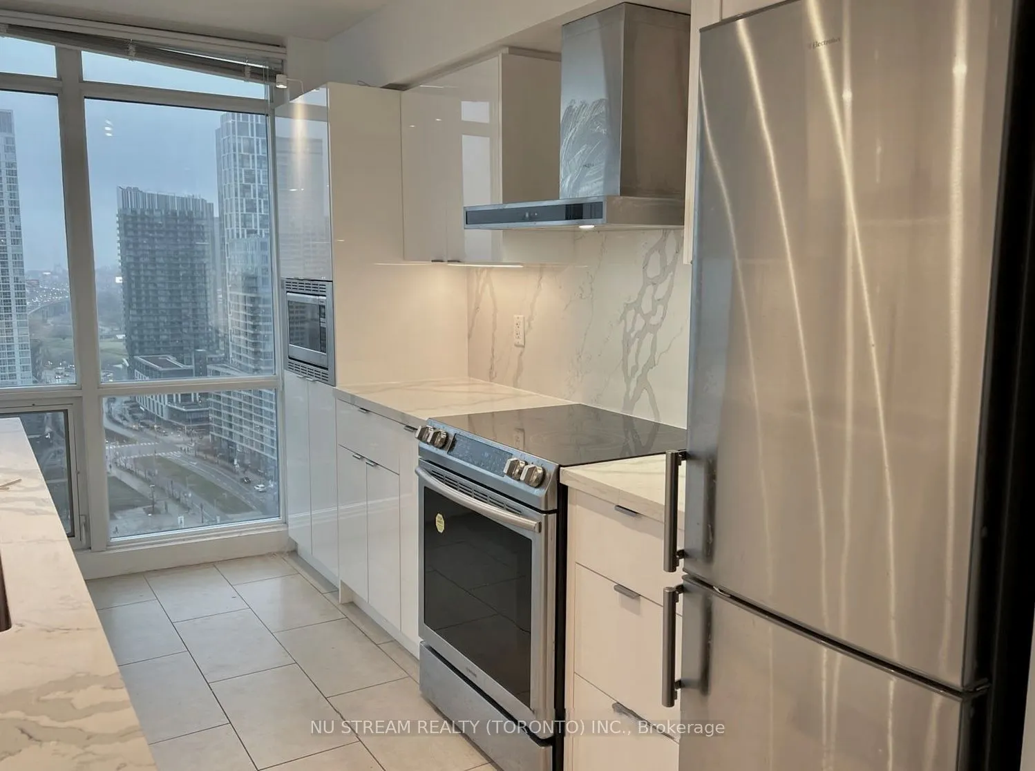 15 Fort York Boulevard, #2912